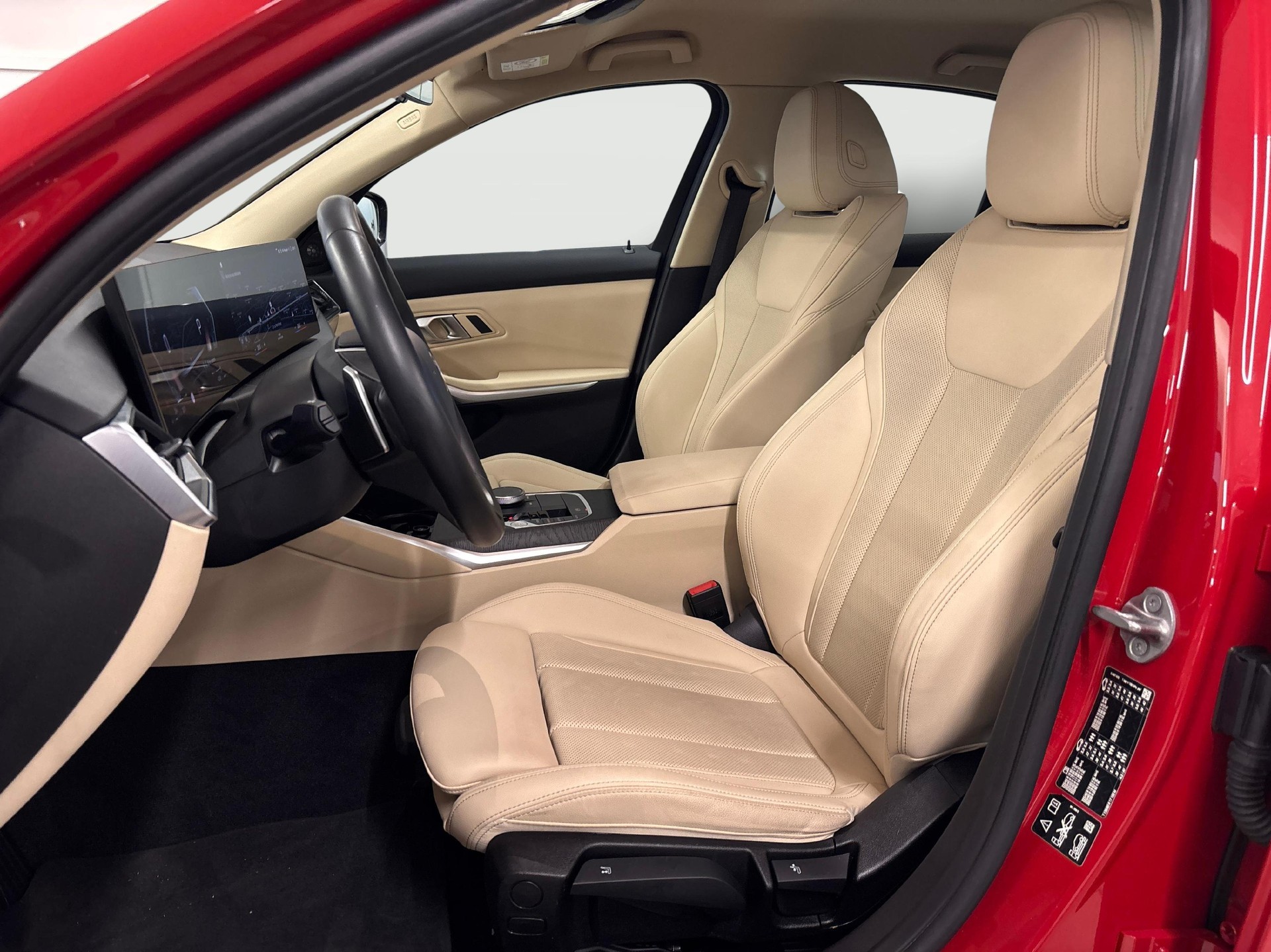 BMW 320d xDrive 48V-image-8