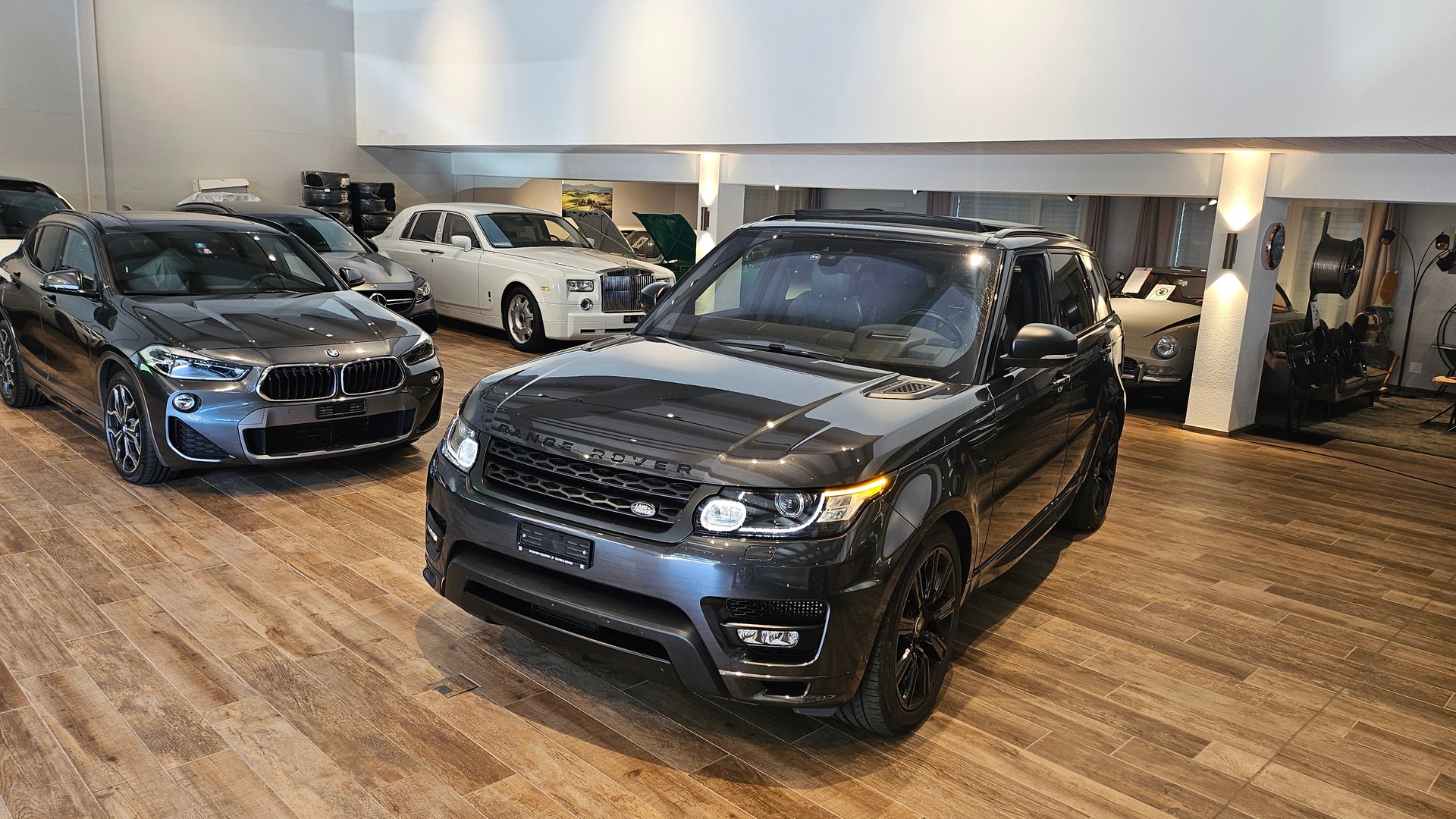 LAND ROVER Range Rover Sport 4.4 SDV8 Autobiography Automatic-showroom-element-1