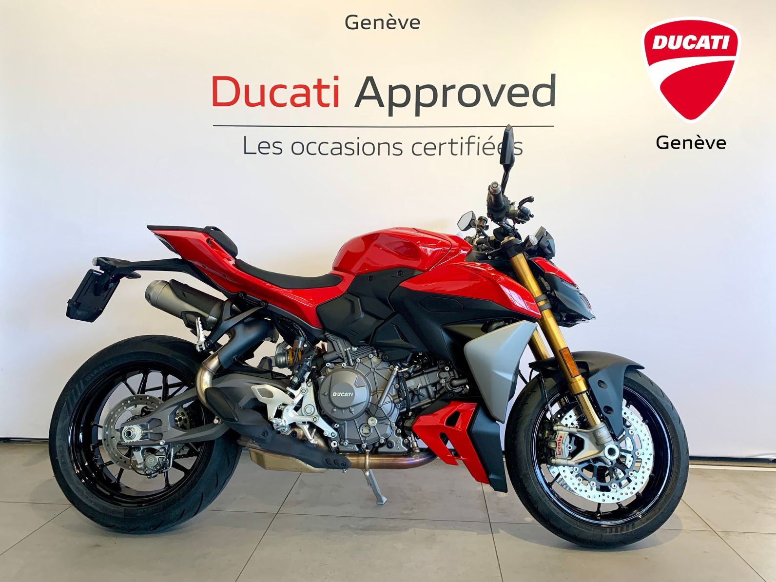 DUCATI Streetfighter V2 S-image-0