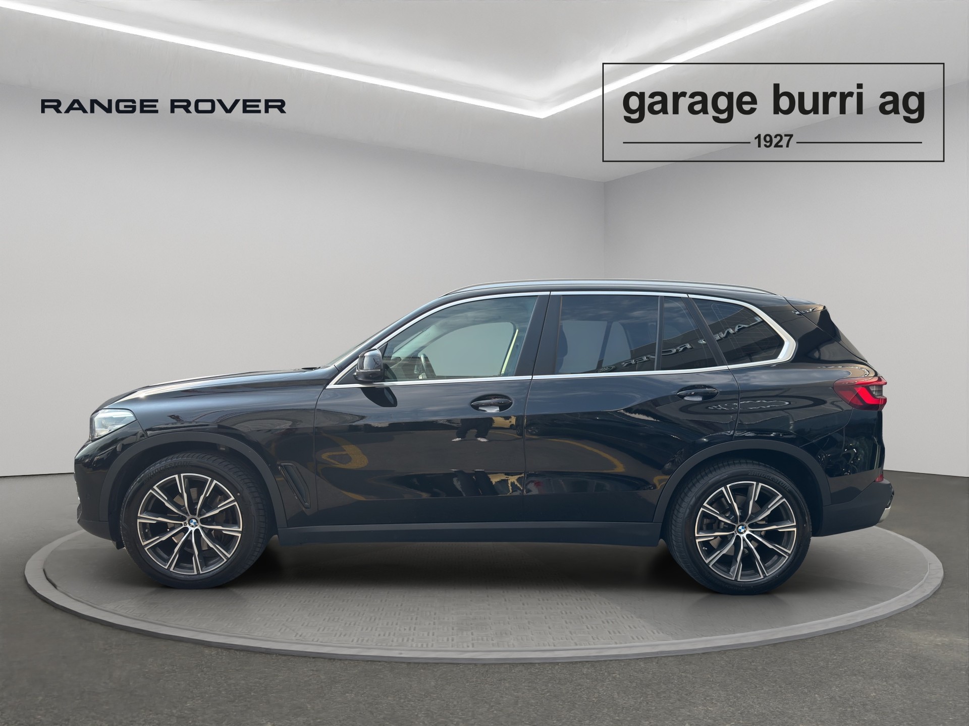 BMW X5 G05 30d xDrive-showroom-element-2