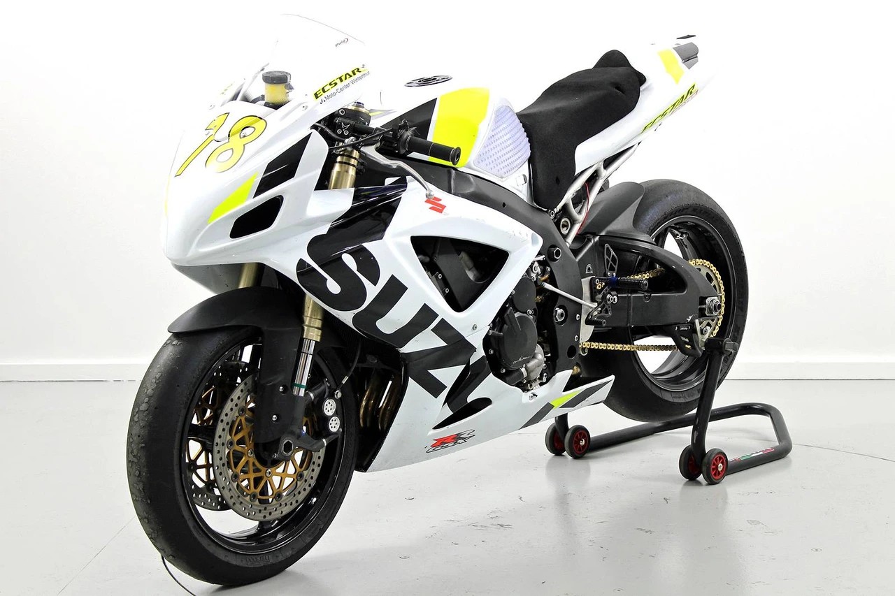 SUZUKI GSX-R 600 Racing-image-2