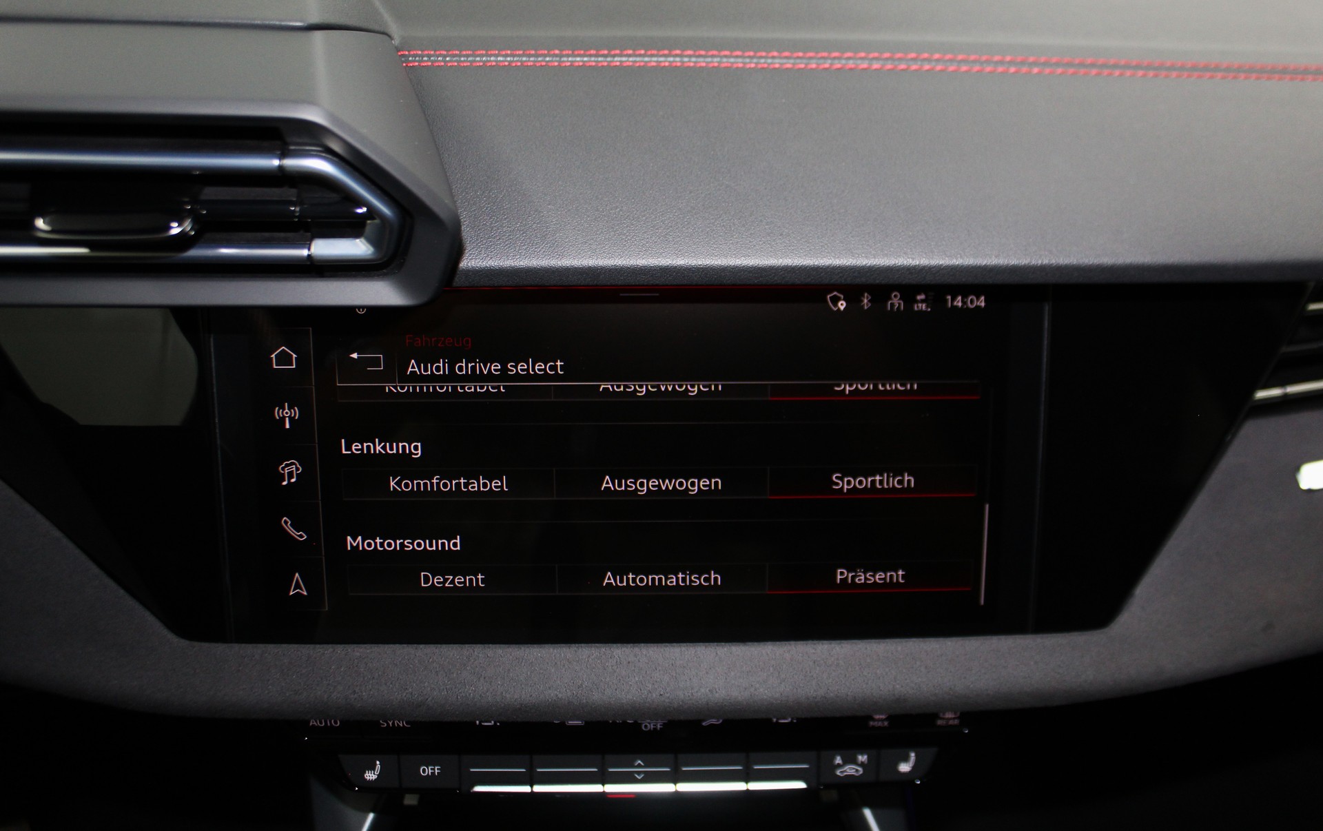 AUDI S3 Sportback TFSI quattro S-tronic 333PS Optikpaket schwarz / CH-Fahrzeug-image-30