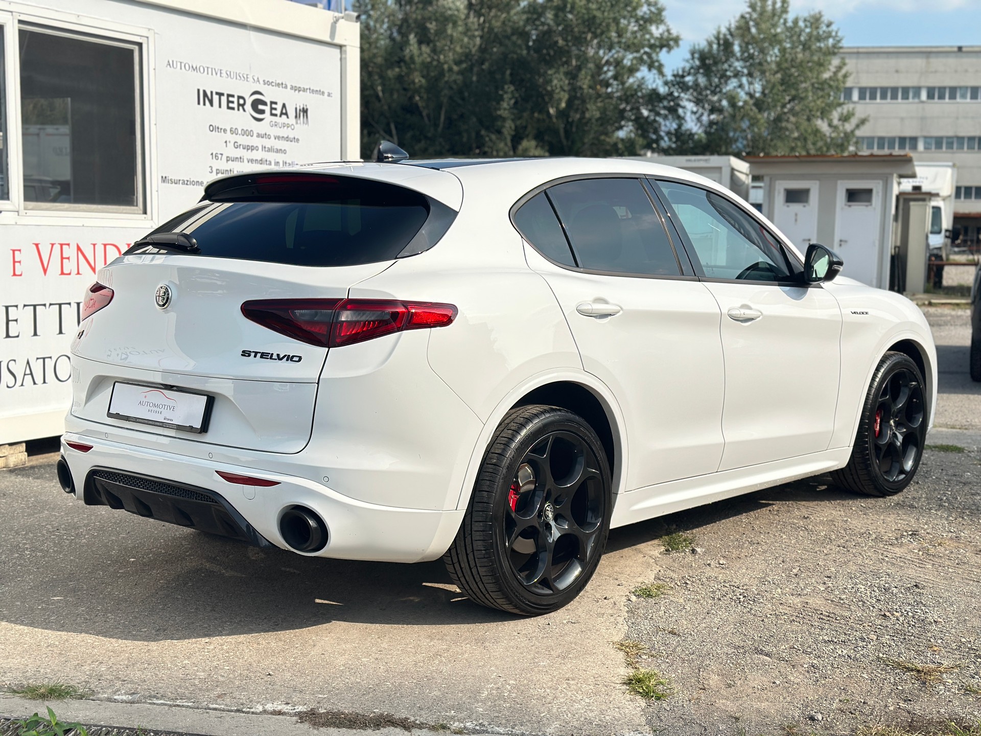 ALFA ROMEO Stelvio 2.0 Veloce 21 Zoll Sky Q4-image-2
