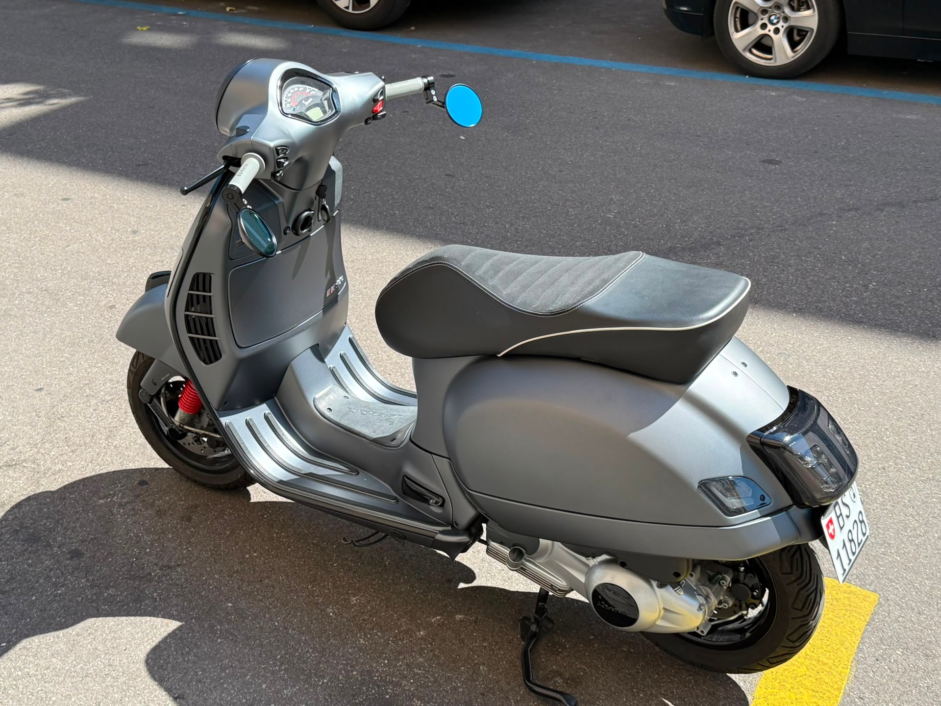 PIAGGIO Vespa GTS Super 300 i.e ABS-image-6