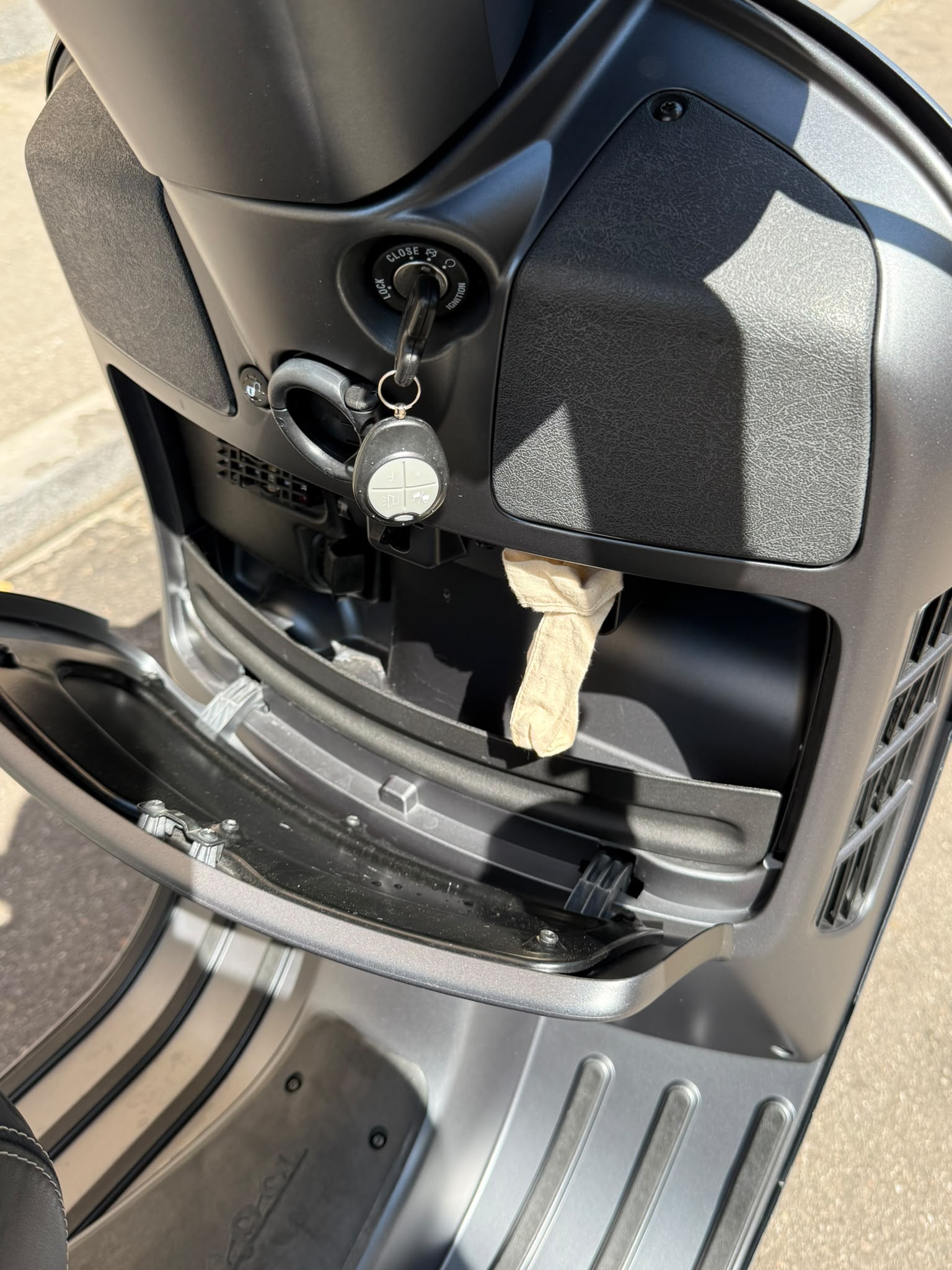 PIAGGIO Vespa GTS Super 300 i.e ABS-image-14