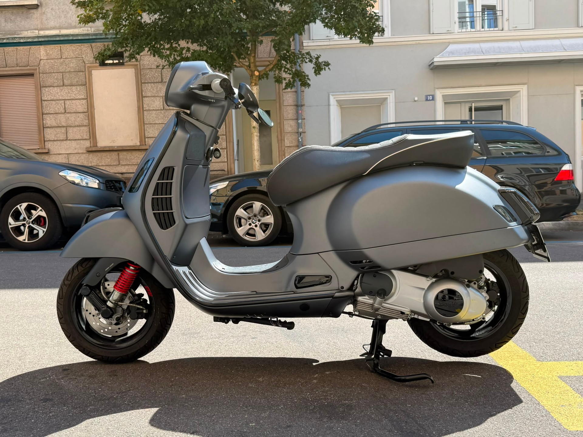 PIAGGIO Vespa GTS Super 300 i.e ABS-image-13