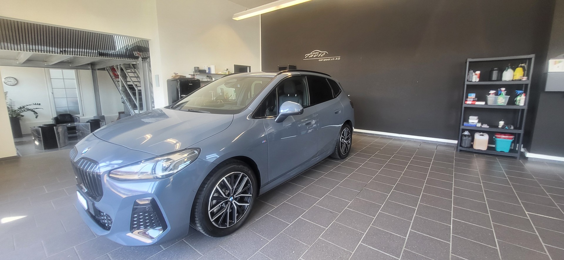 BMW 223i Active Tourer M Sport DKG-showroom-element-1