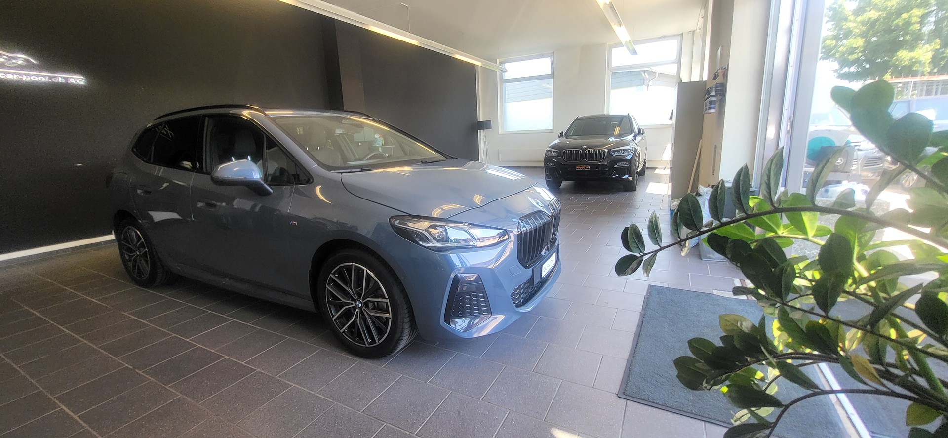 BMW 223i Active Tourer M Sport DKG-showroom-element-2