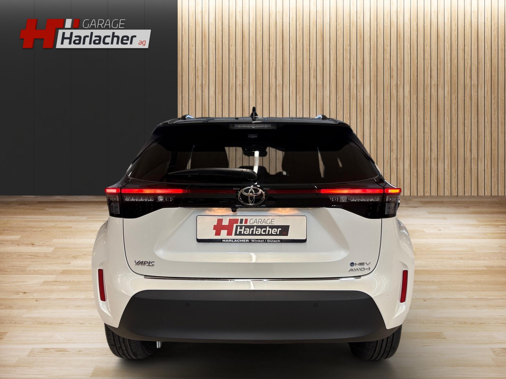 TOYOTA Yaris Cross 1.5 Premium AWDi e-CVT-image-5