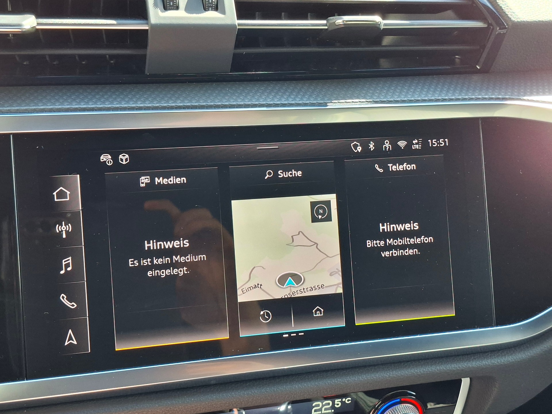 AUDI Q3 35 TFSI advanced Attraction S-tronic *Anhängerkupplung+Garantie*-image-10