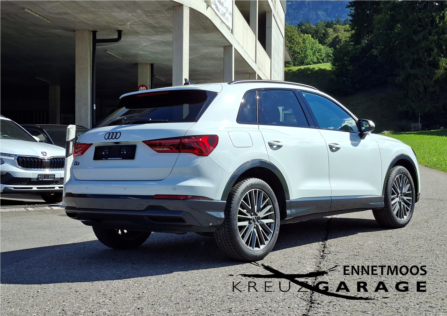 AUDI Q3 35 TFSI advanced Attraction S-tronic *Anhängerkupplung+Garantie*-image-5