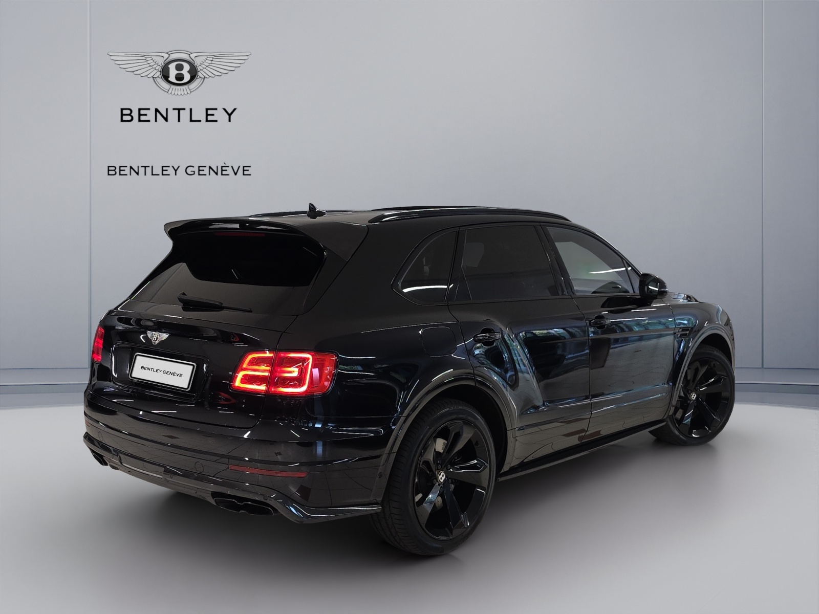 BENTLEY Bentayga V8-image-5