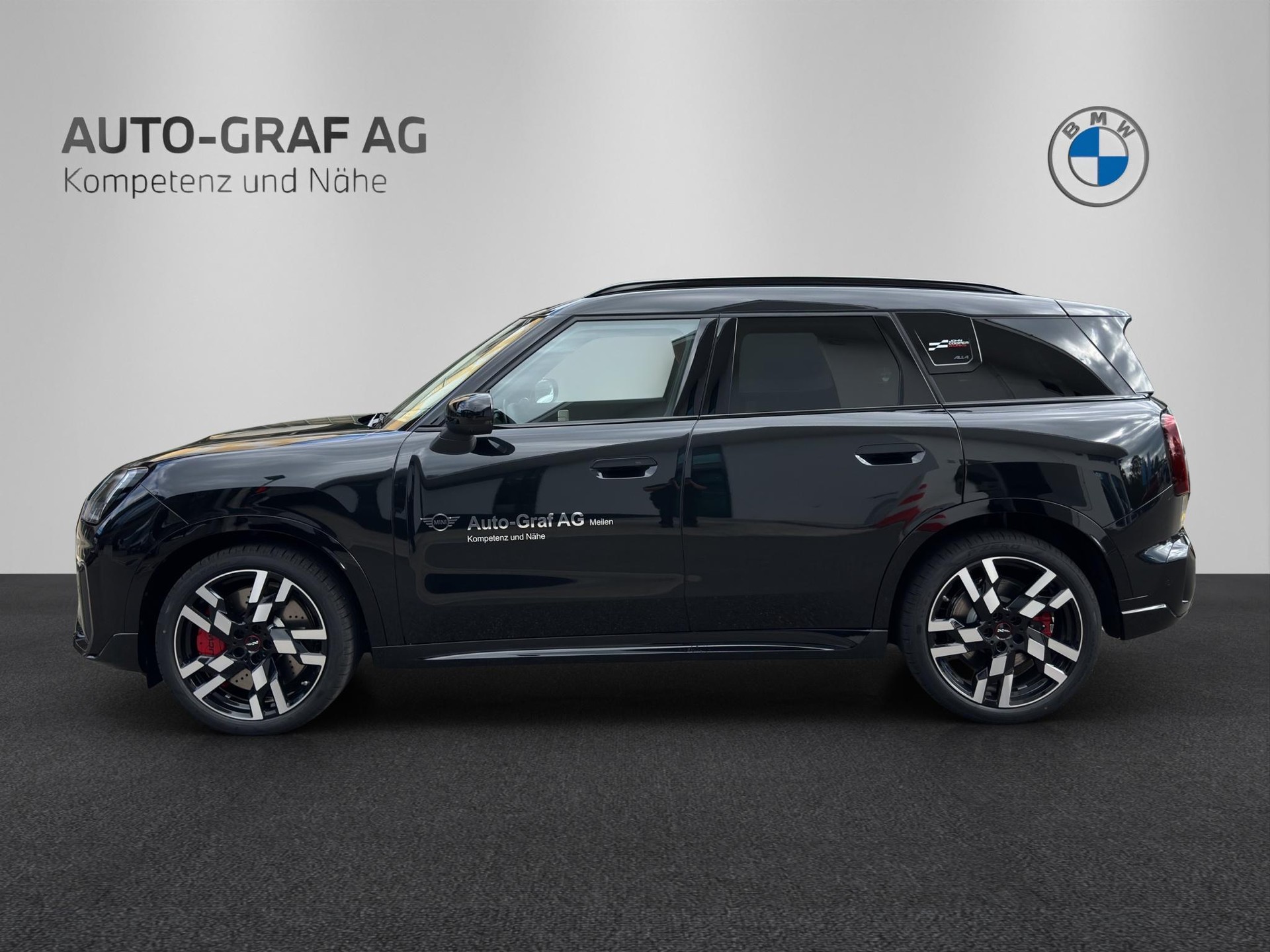 MINI Countryman JCW ALL4-showroom-element-1