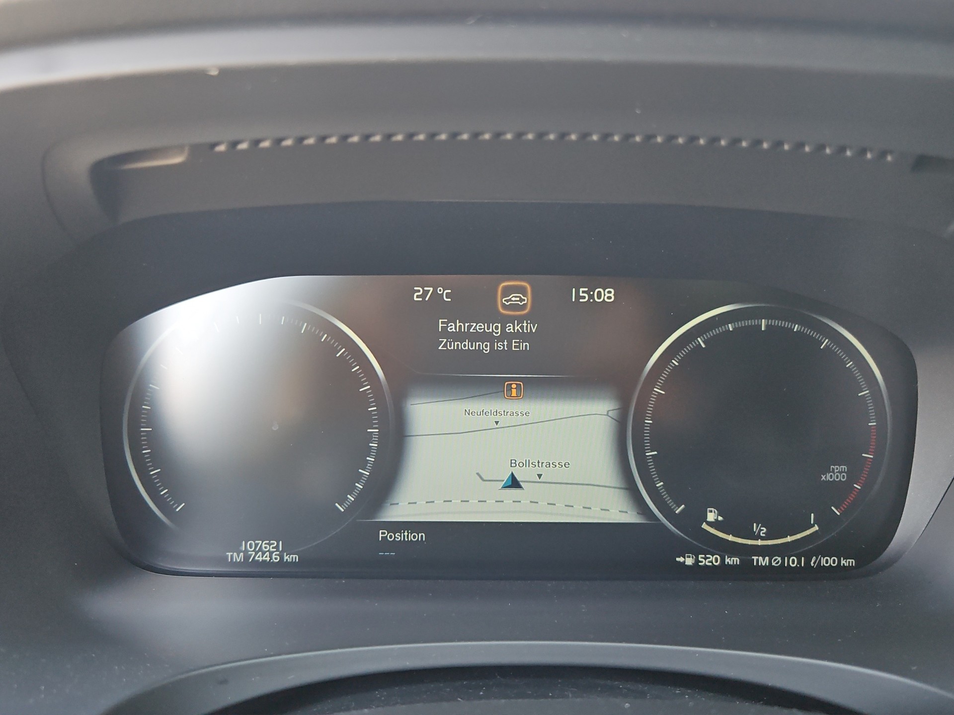 VOLVO V90 T6 AWD R-Design Geartronic-image-19