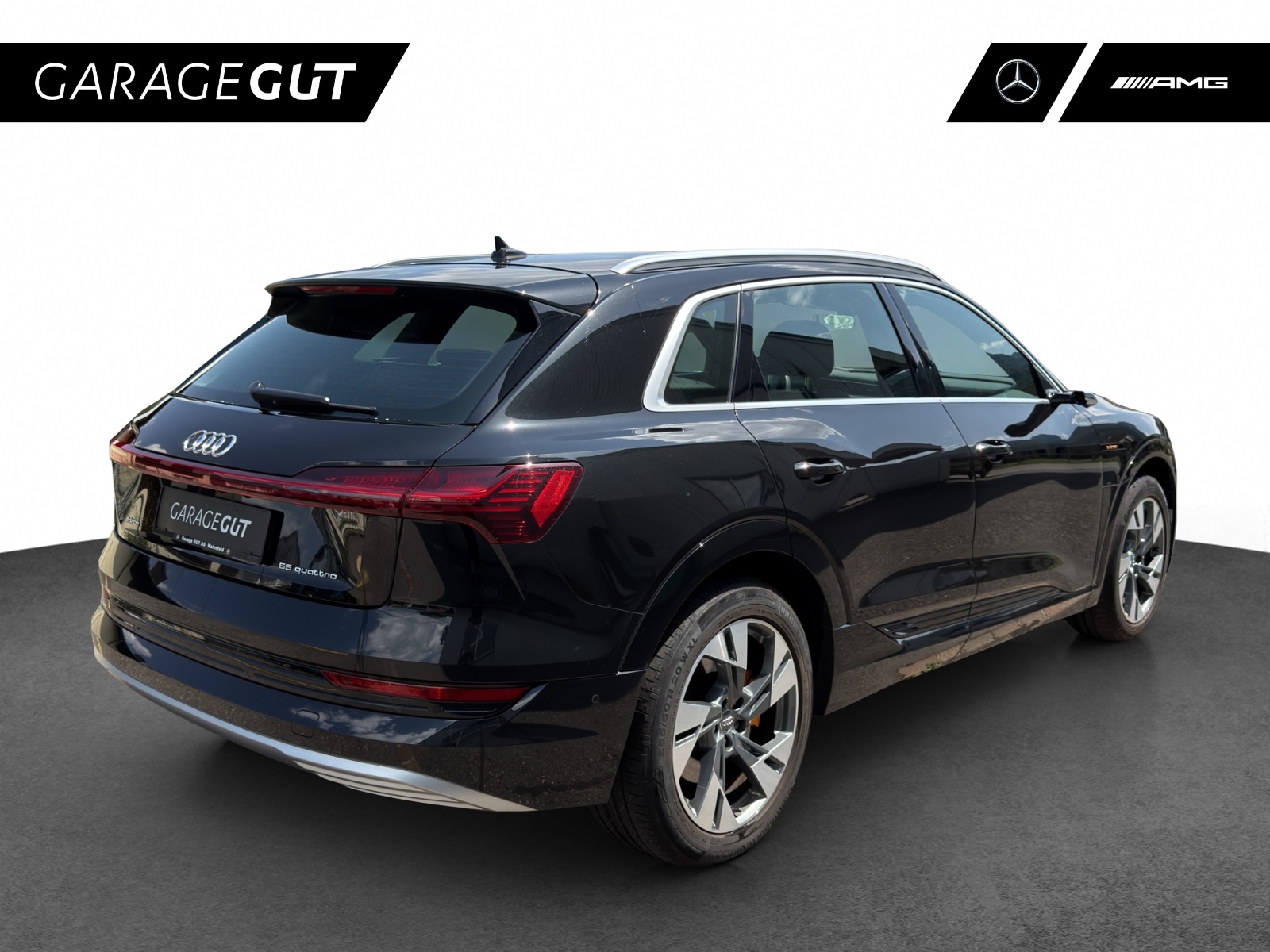AUDI e-tron 55 quattro-image-4