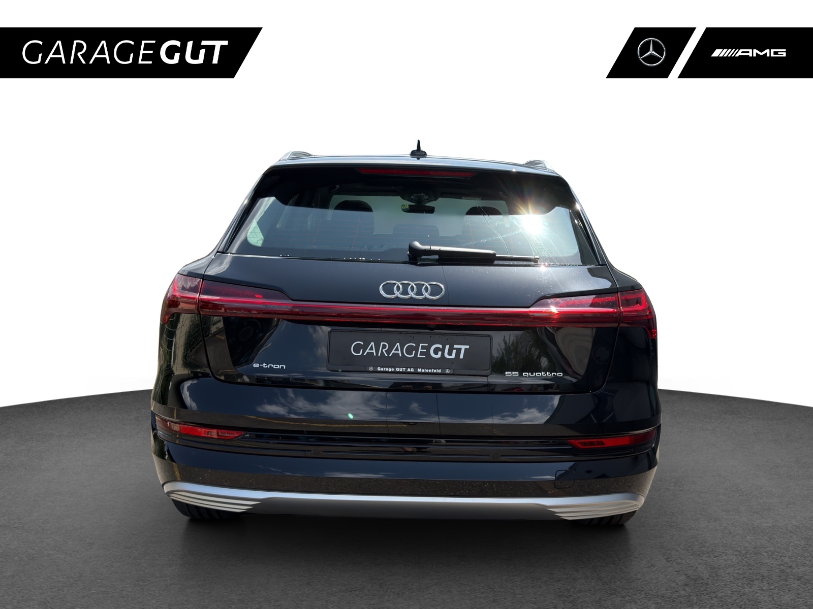 AUDI e-tron 55 quattro-showroom-element-3