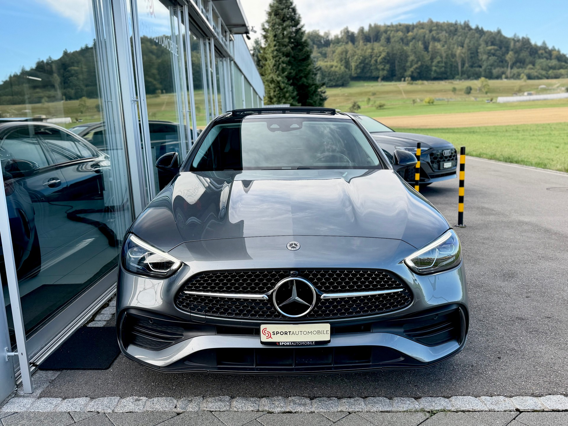 MERCEDES-BENZ C 300e AMG Line 4 Matic EQ Hybrid-image-4