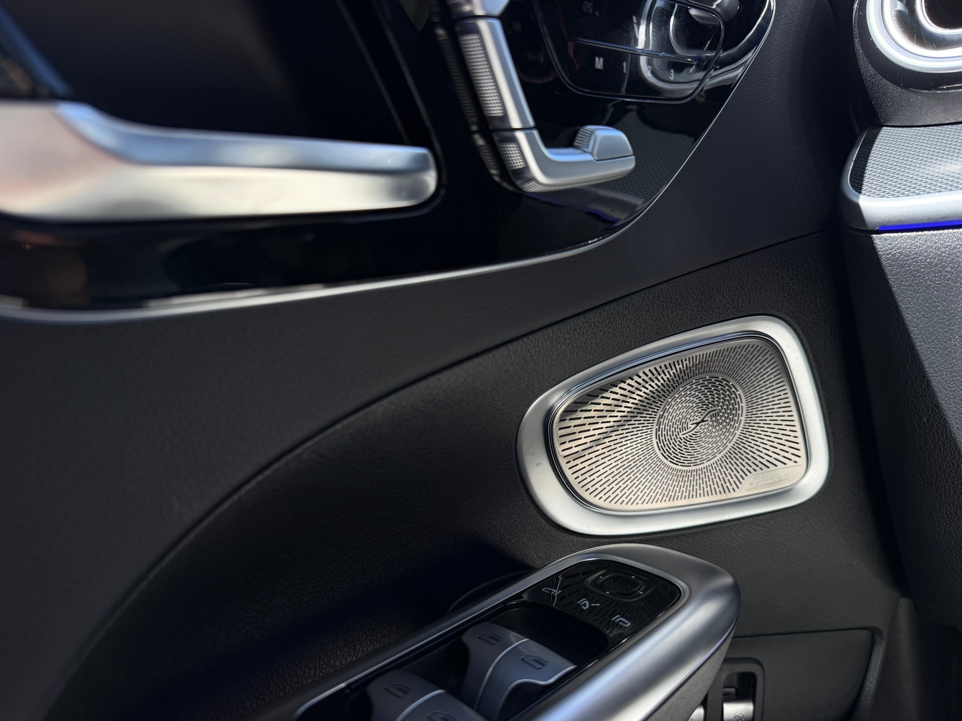 MERCEDES-BENZ C 300e AMG Line 4 Matic EQ Hybrid-image-20