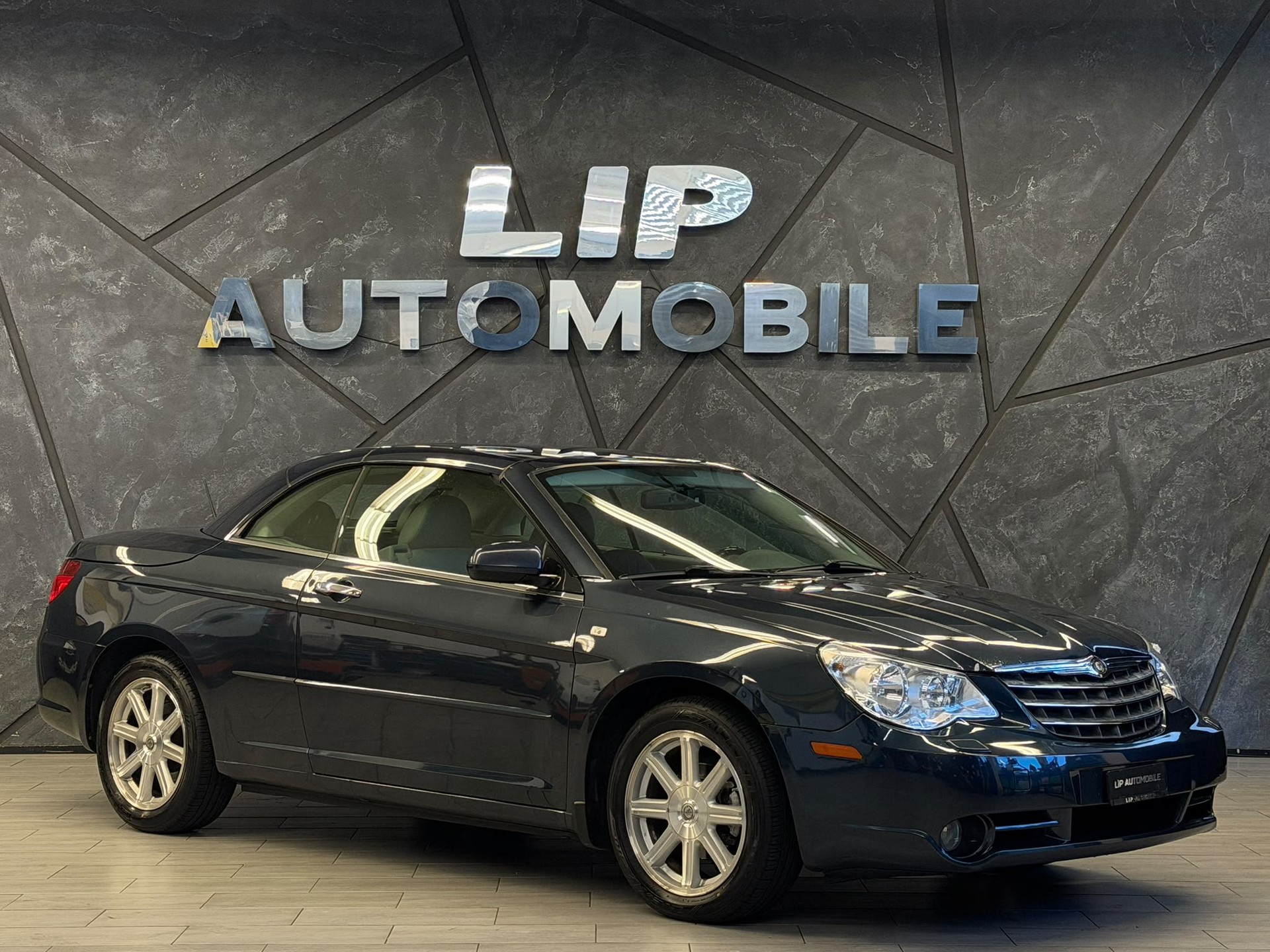 CHRYSLER Sebring 2.7 V6 Limited (LX)-showroom-element-2