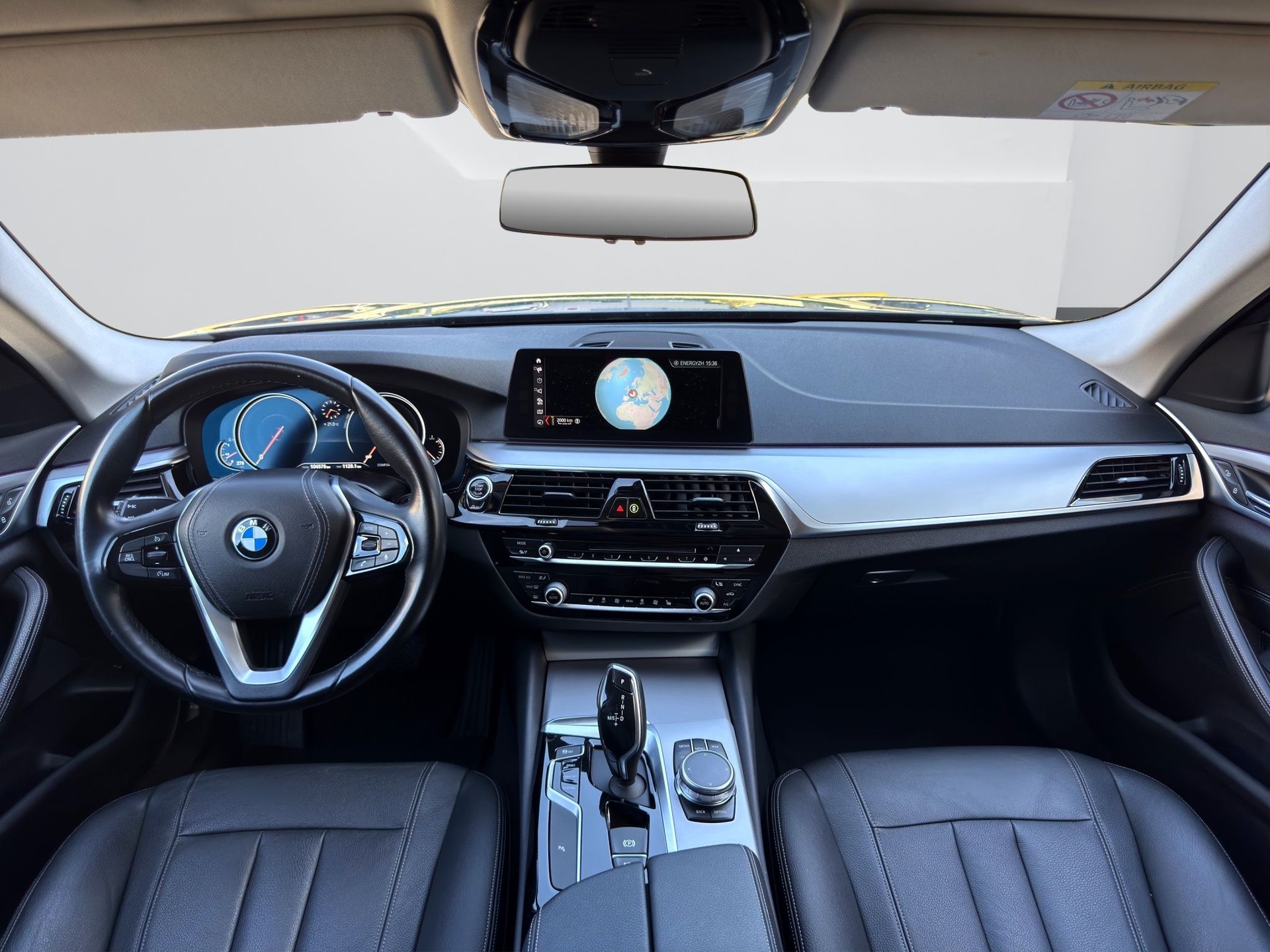 BMW 540 i xDrive Luxury Line Steptronic-image-12