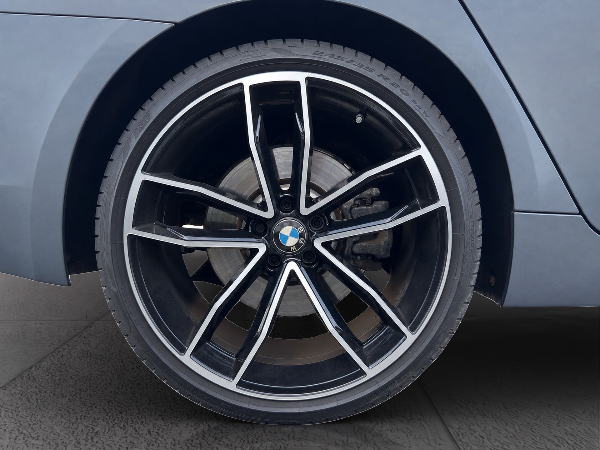 BMW 540 i xDrive Luxury Line Steptronic-image-28