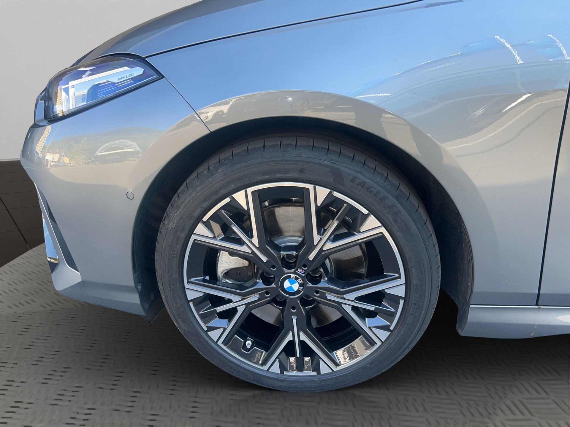 BMW 123 xDrive M Sport Steptronic-image-8