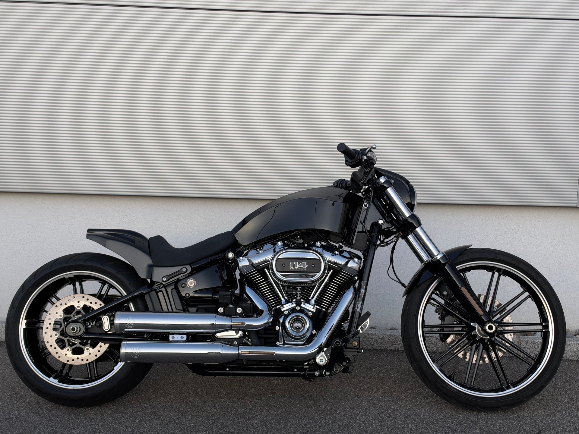 HARLEY-DAVIDSON FXBRS Breakout 114 ABS (69/35kW)-image-0