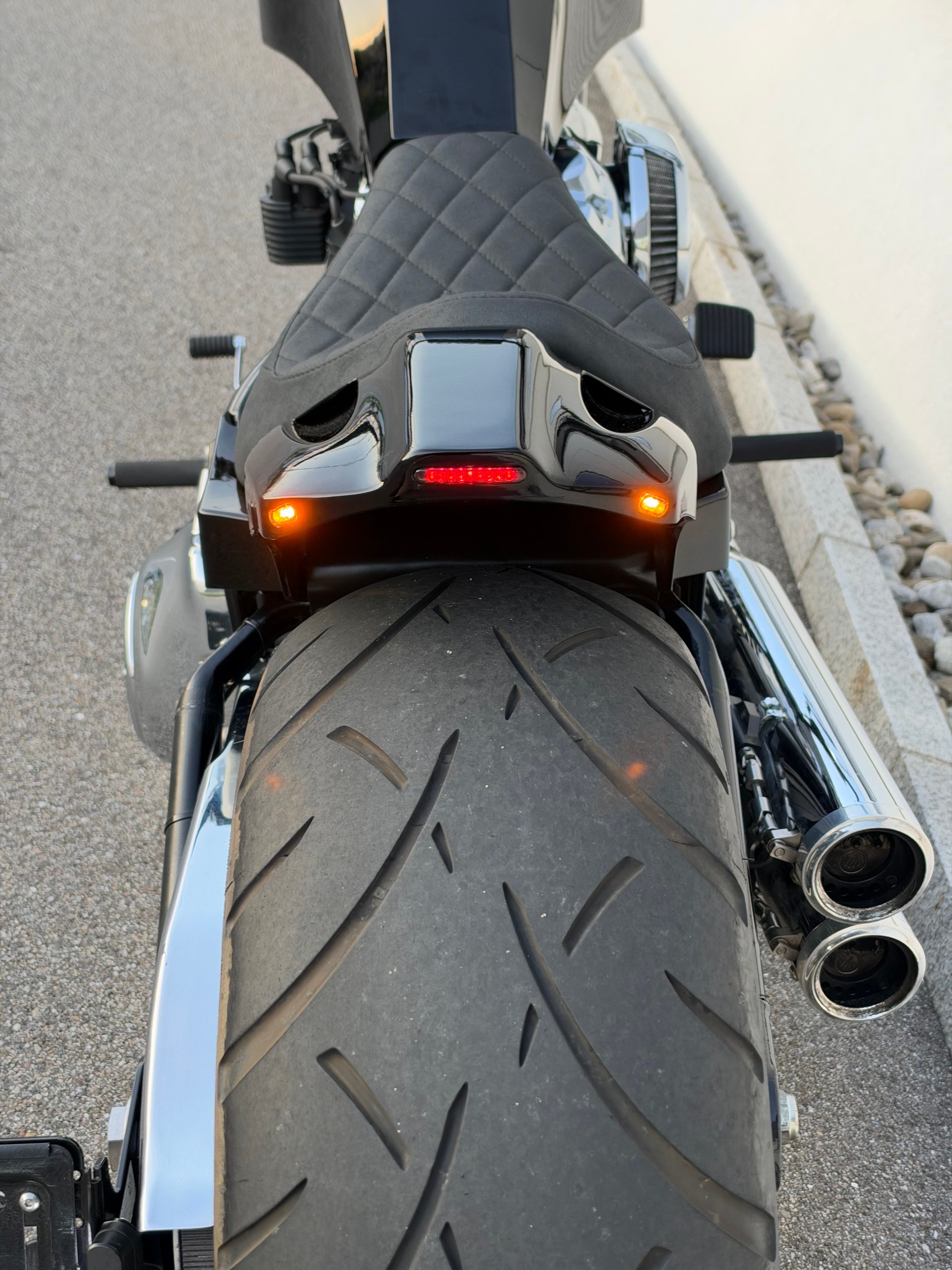 HARLEY-DAVIDSON FXBRS Breakout 114 ABS (69/35kW)-image-11