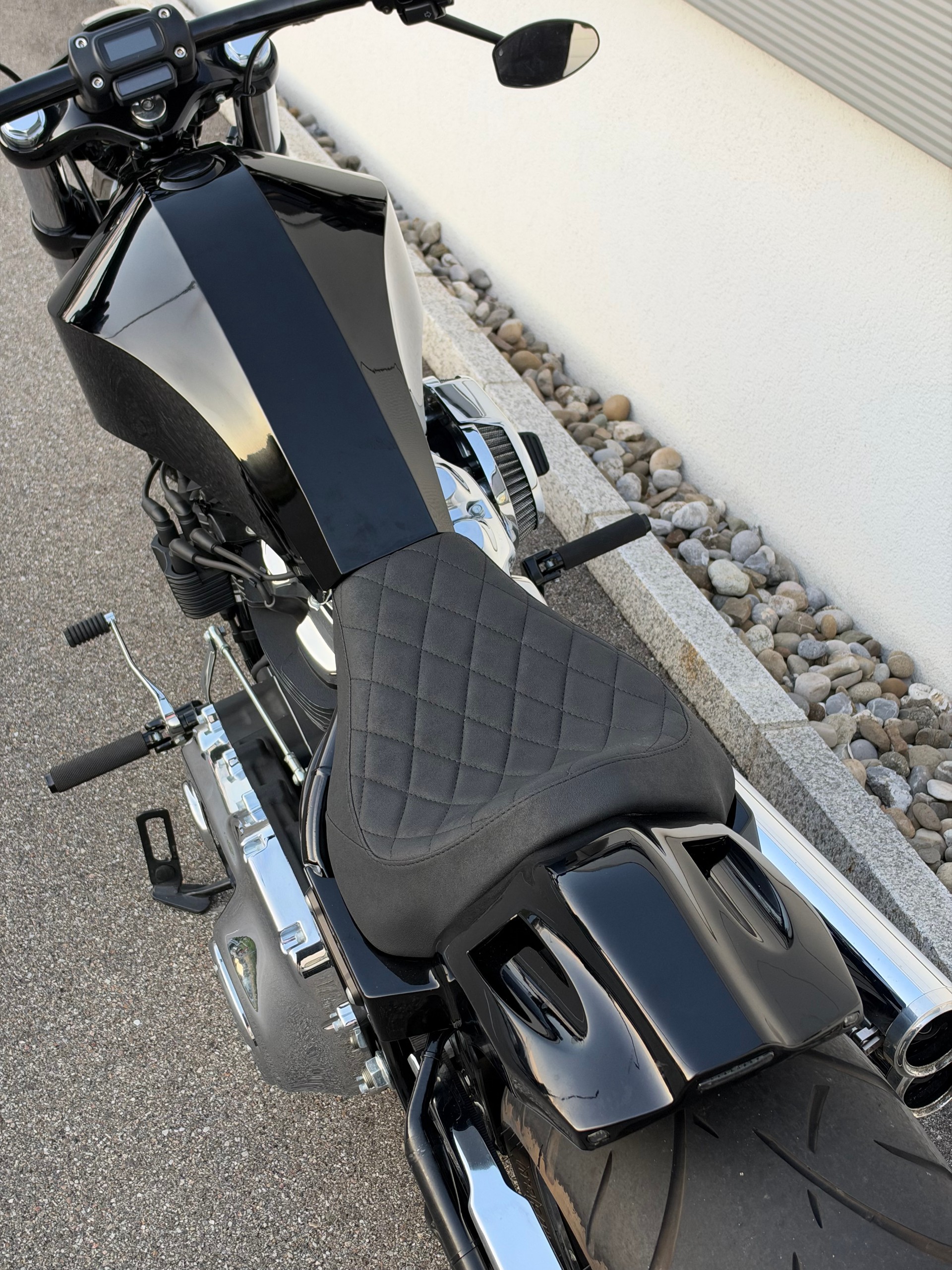 HARLEY-DAVIDSON FXBRS Breakout 114 ABS (69/35kW)-image-10