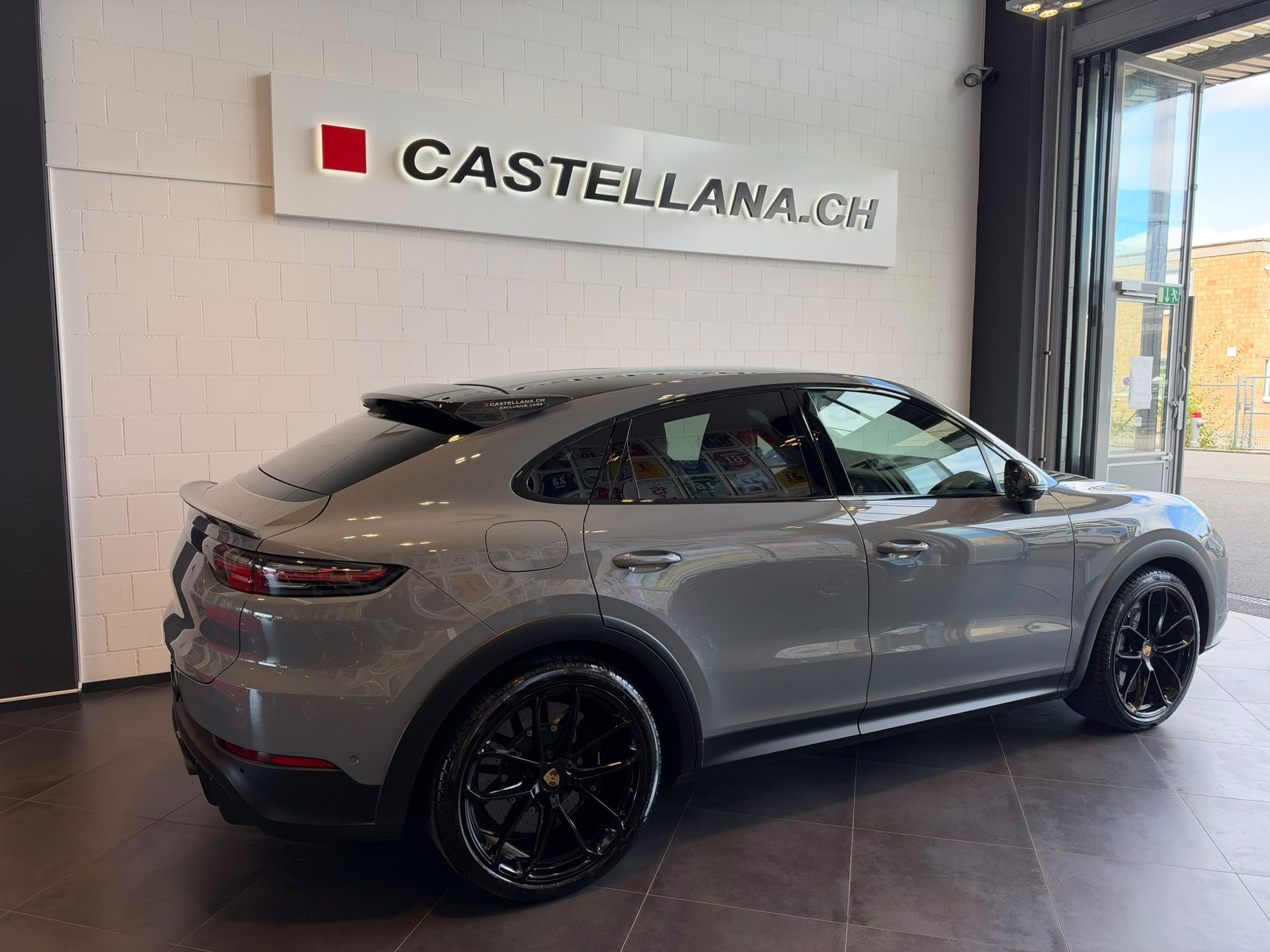 PORSCHE Cayenne Turbo GT - Porsche Approved Garantie bis 02.2027-showroom-element-3