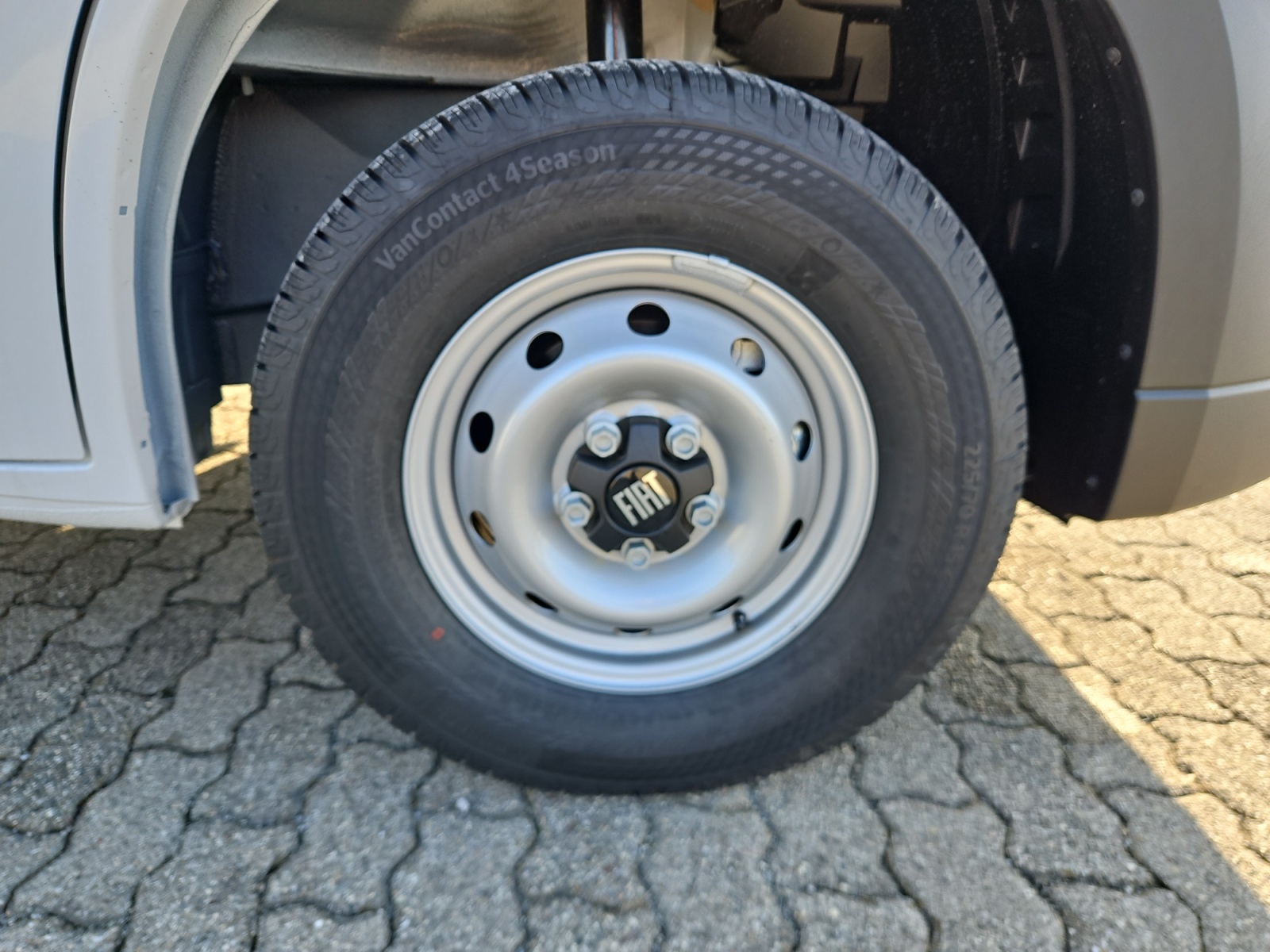 FIAT Ducato 30 L2H1 Easy Pro-image-12