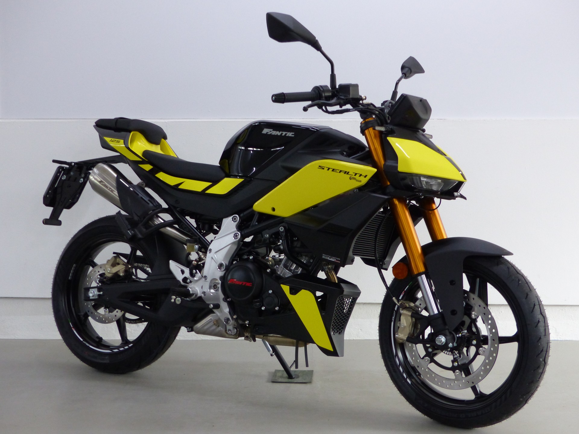 FANTIC Stealth 125 ABS-image-1