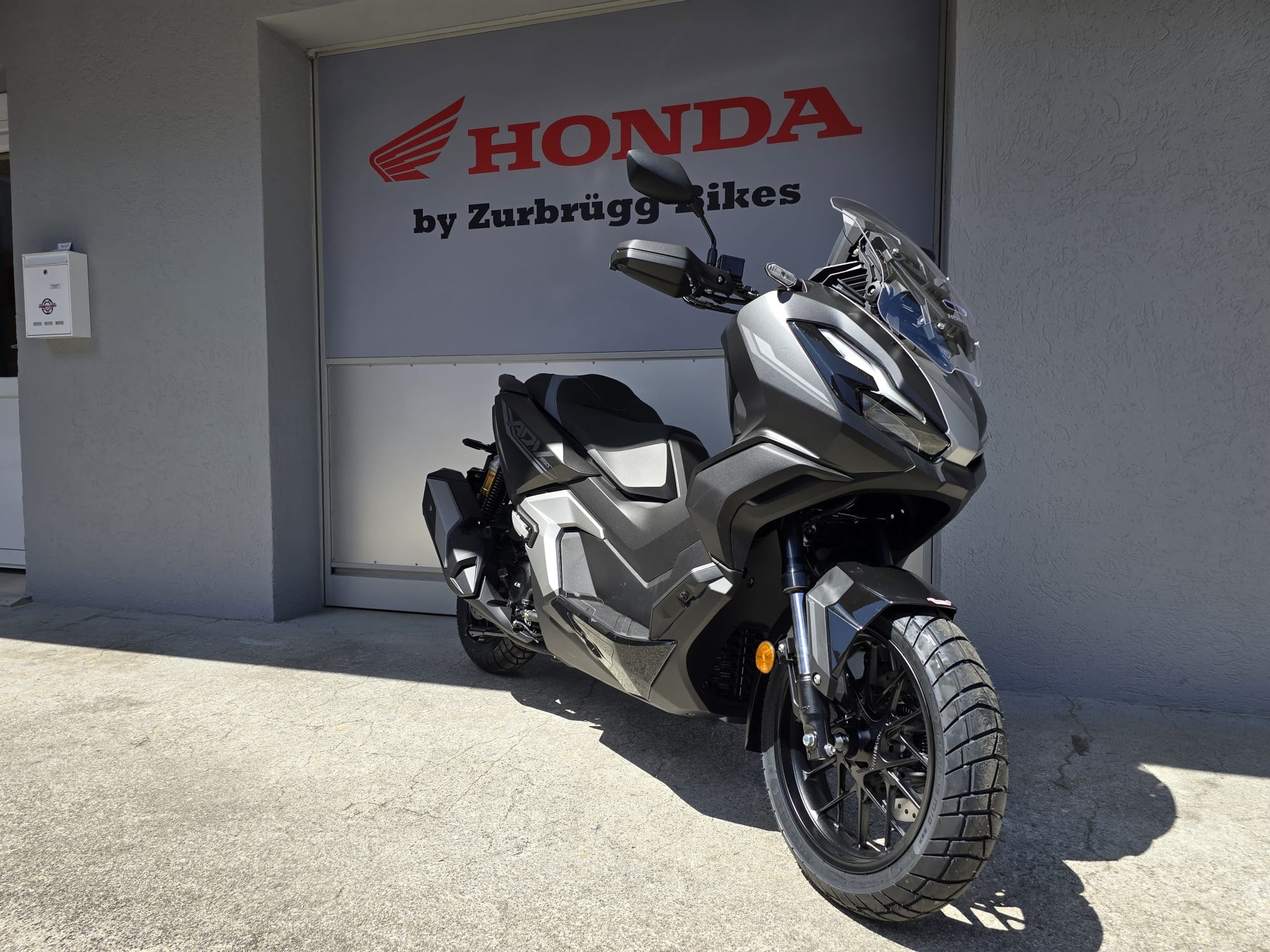 HONDA ADV 350-image-2