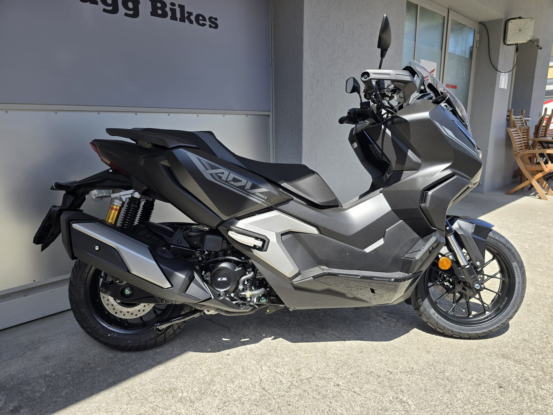 HONDA ADV 350-image-3