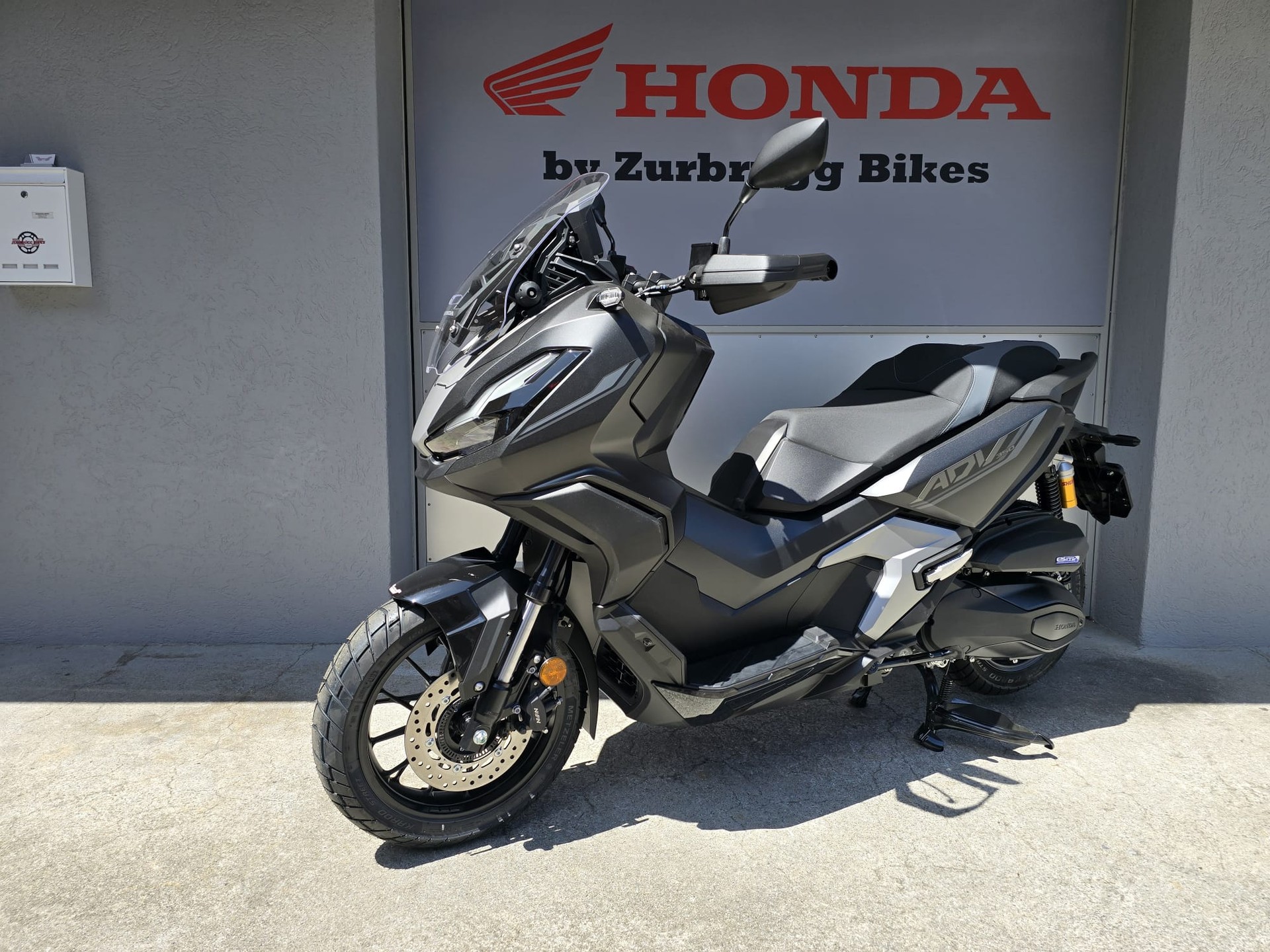 HONDA ADV 350-image-0