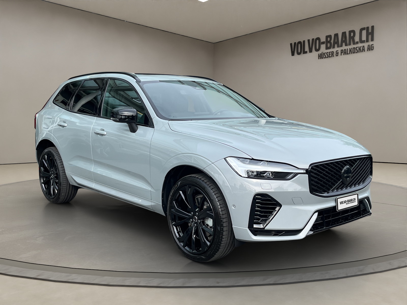 VOLVO XC60 2.0 T6 TE Black Edition eAWD-image-6