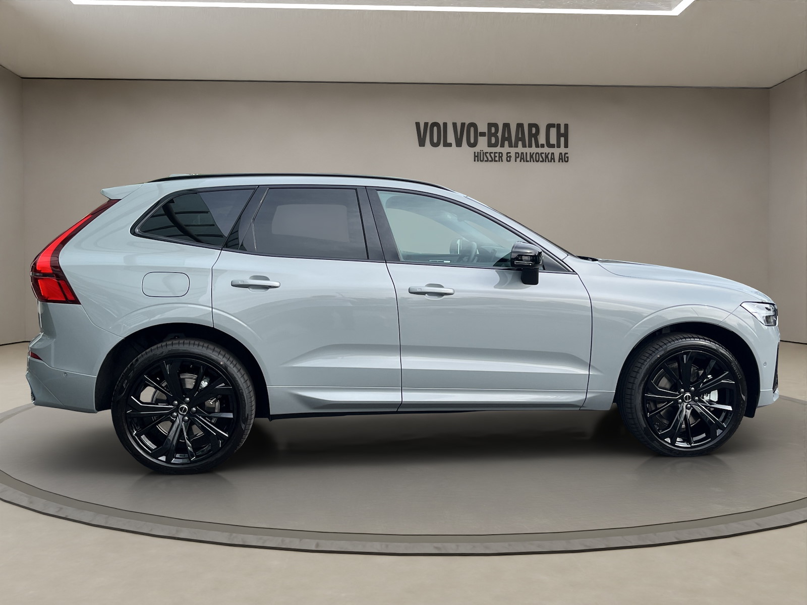 VOLVO XC60 2.0 T6 TE Black Edition eAWD-image-5