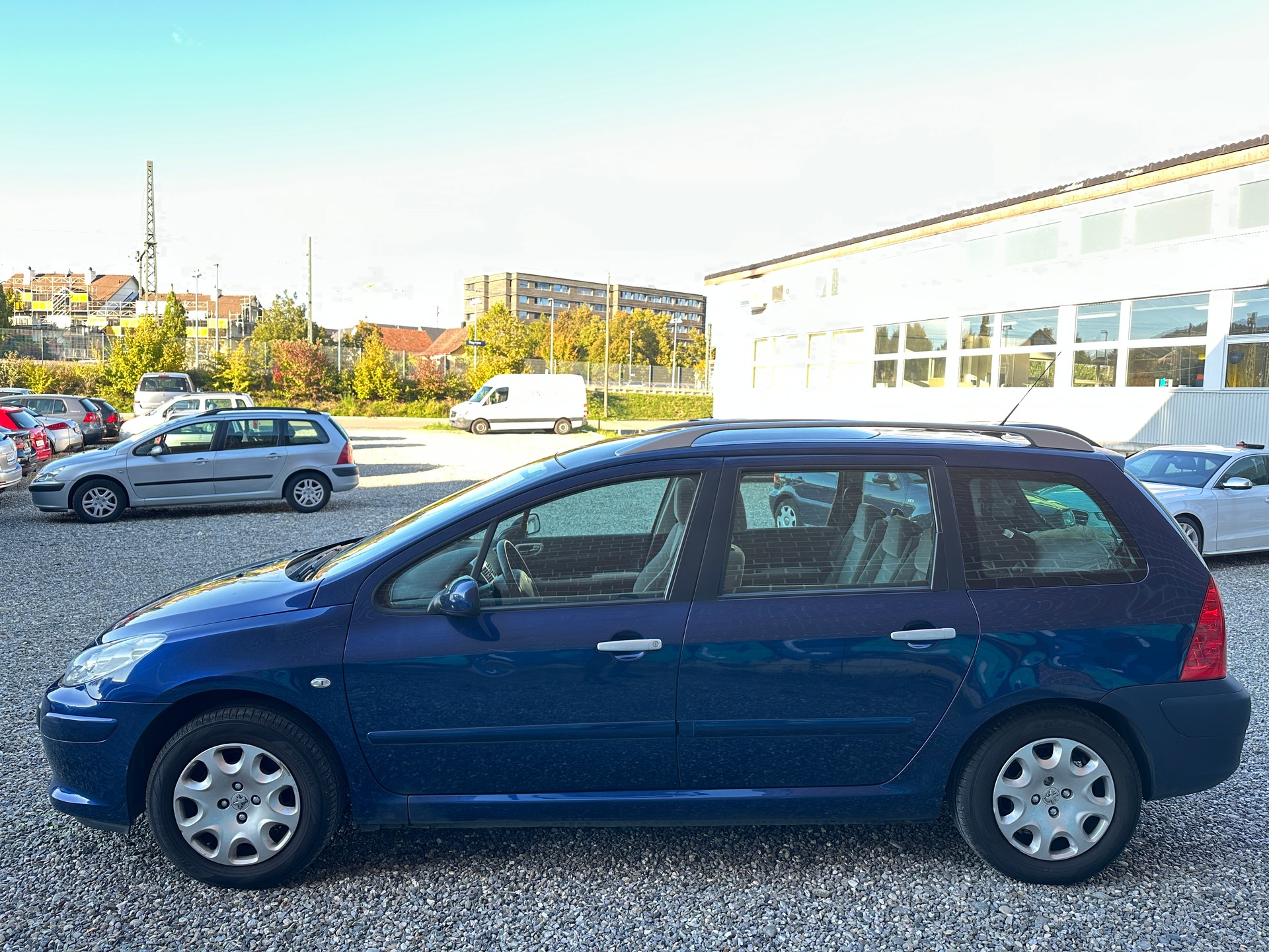 PEUGEOT 307 SW 1.6 16V Quiksilver-showroom-element-3