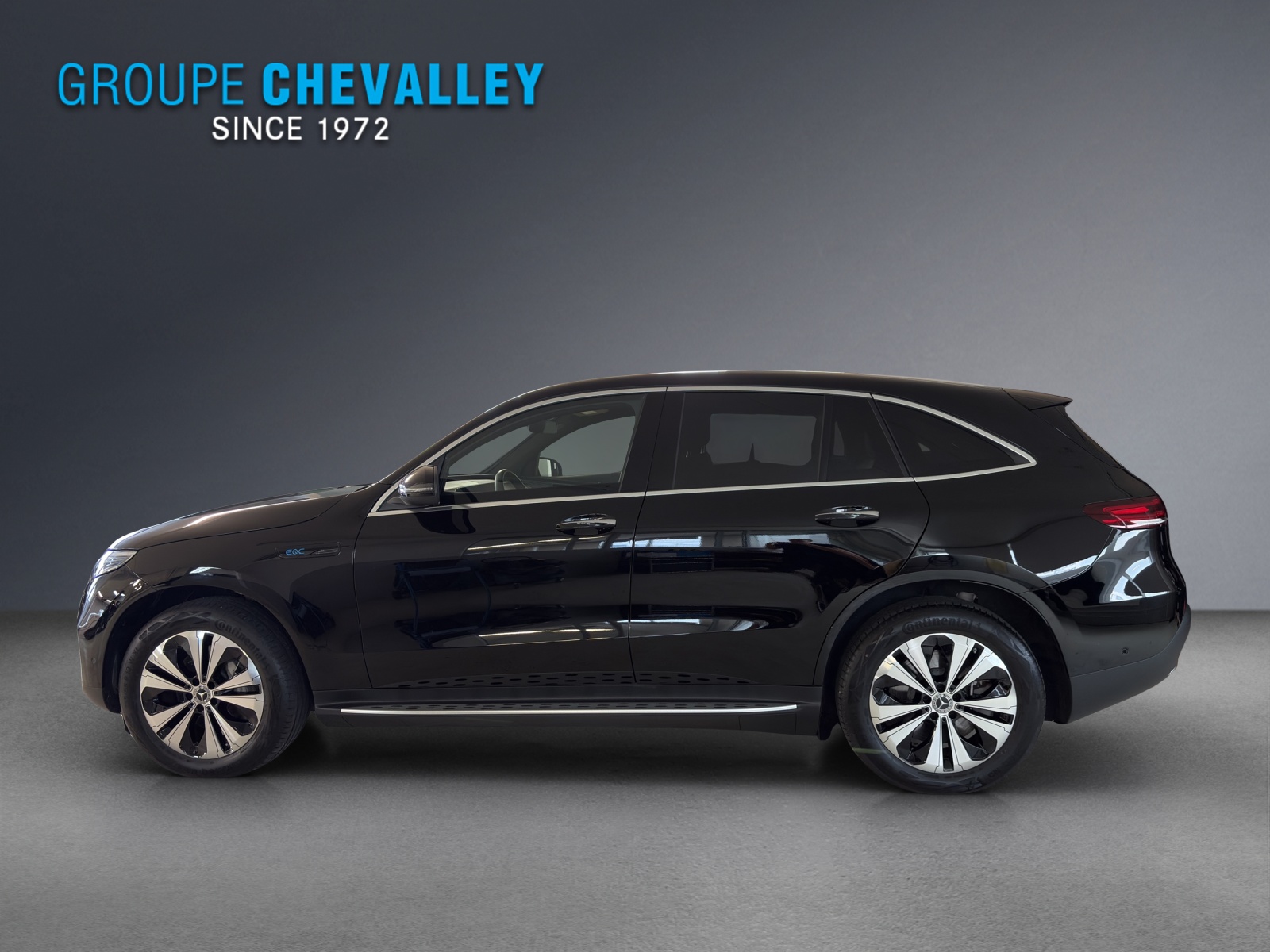MERCEDES-BENZ EQC 400 4Matic EQ Star-showroom-element-2