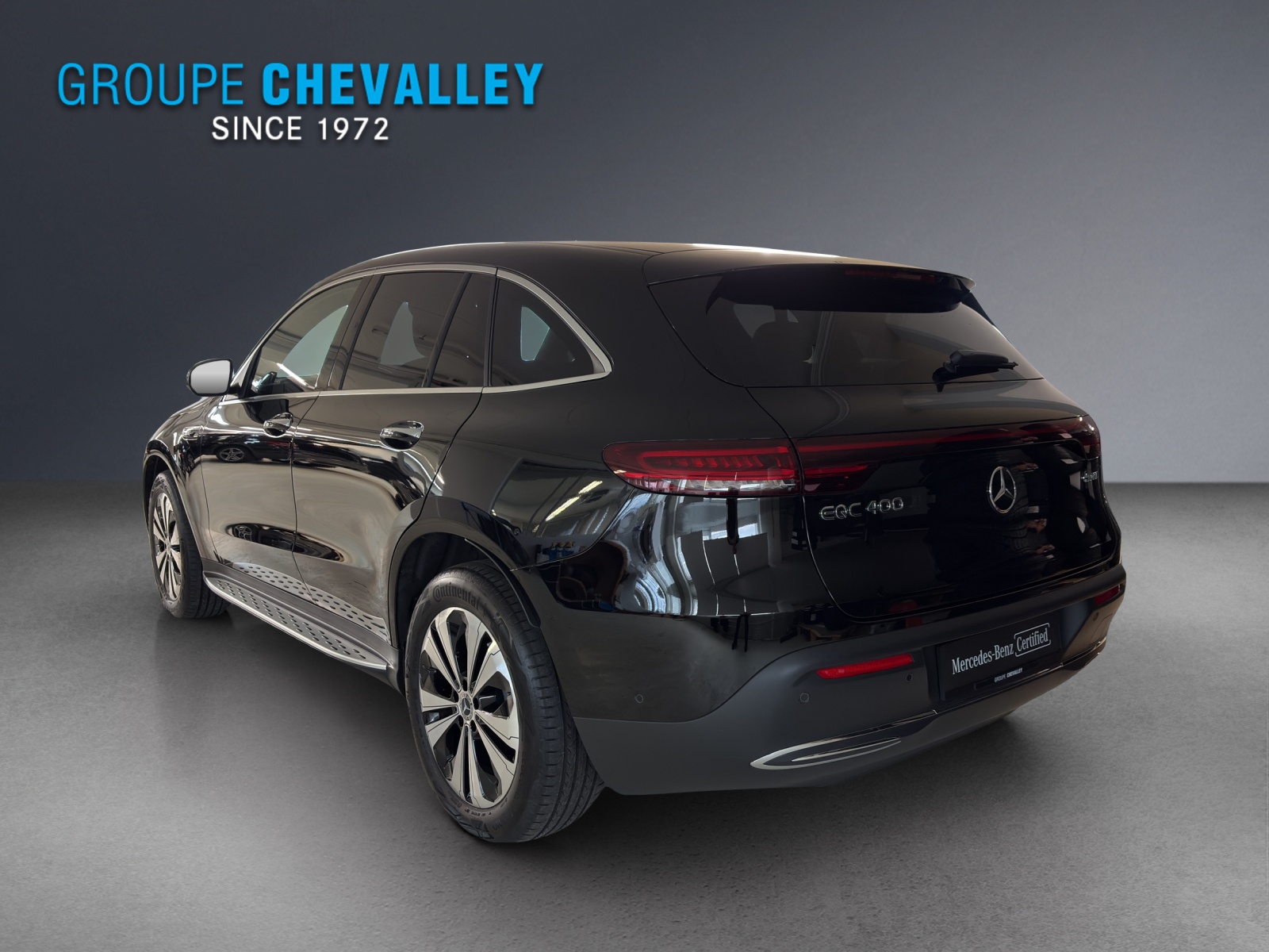 MERCEDES-BENZ EQC 400 4Matic EQ Star-showroom-element-3