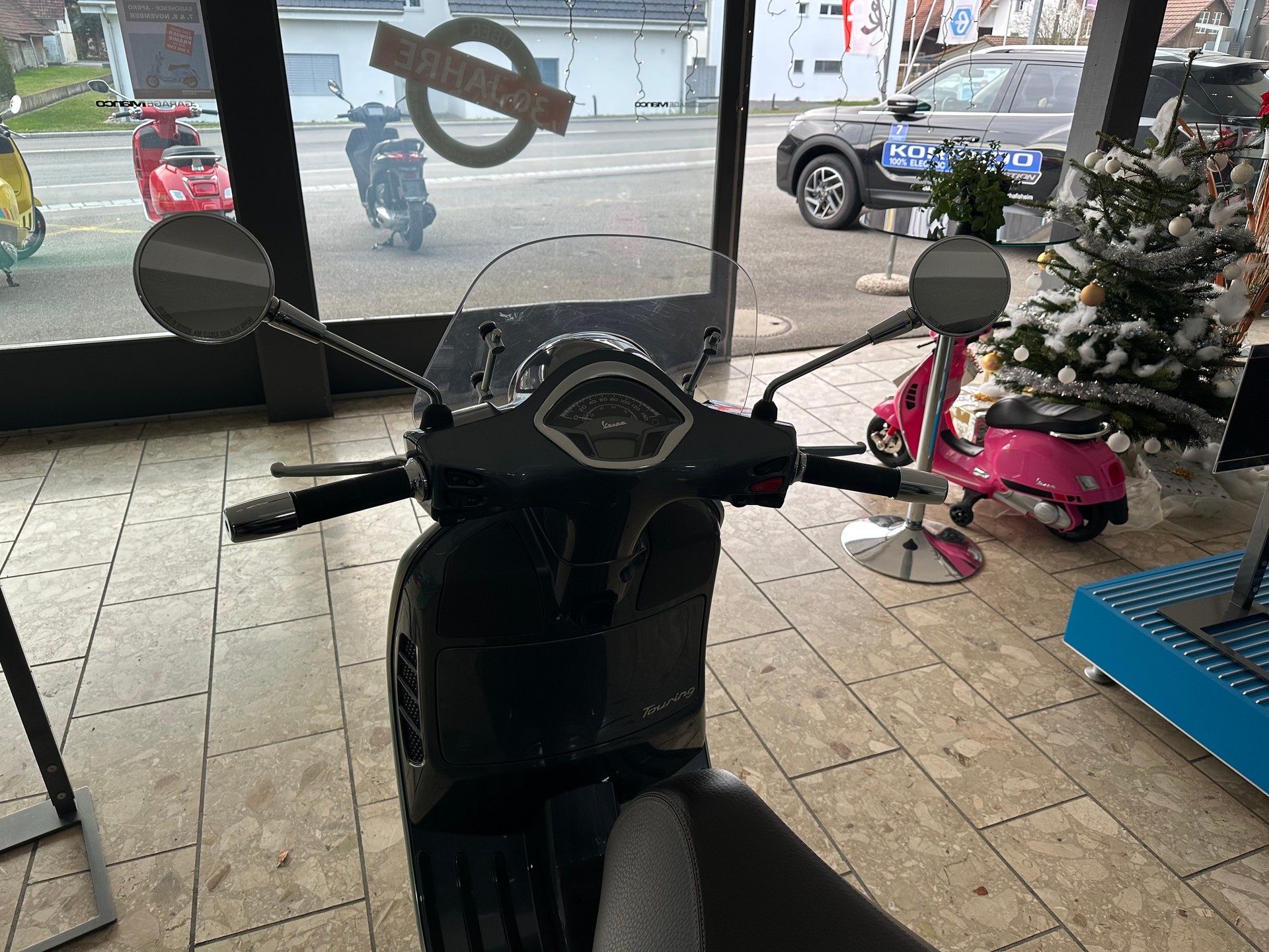 PIAGGIO Vespa GTS 300 Touring ABS-image-3