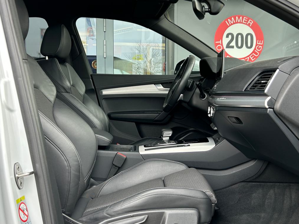 AUDI Q5 40 TDi S line quattro-image-8