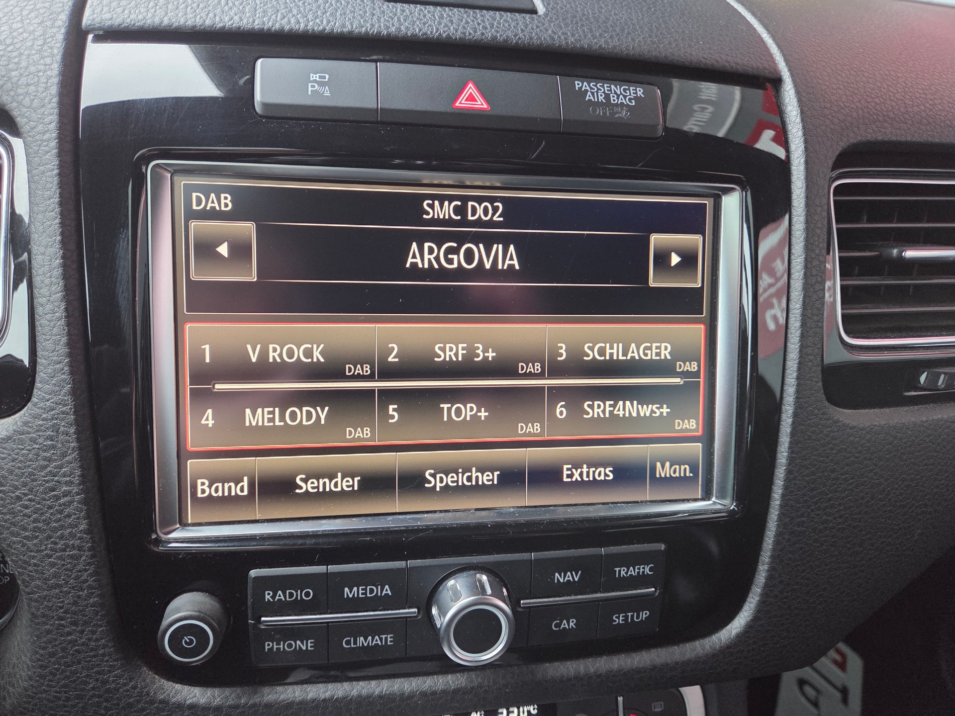 VW Touareg 3.0 TDI BlueMotion Technology Tiptronic-image-4