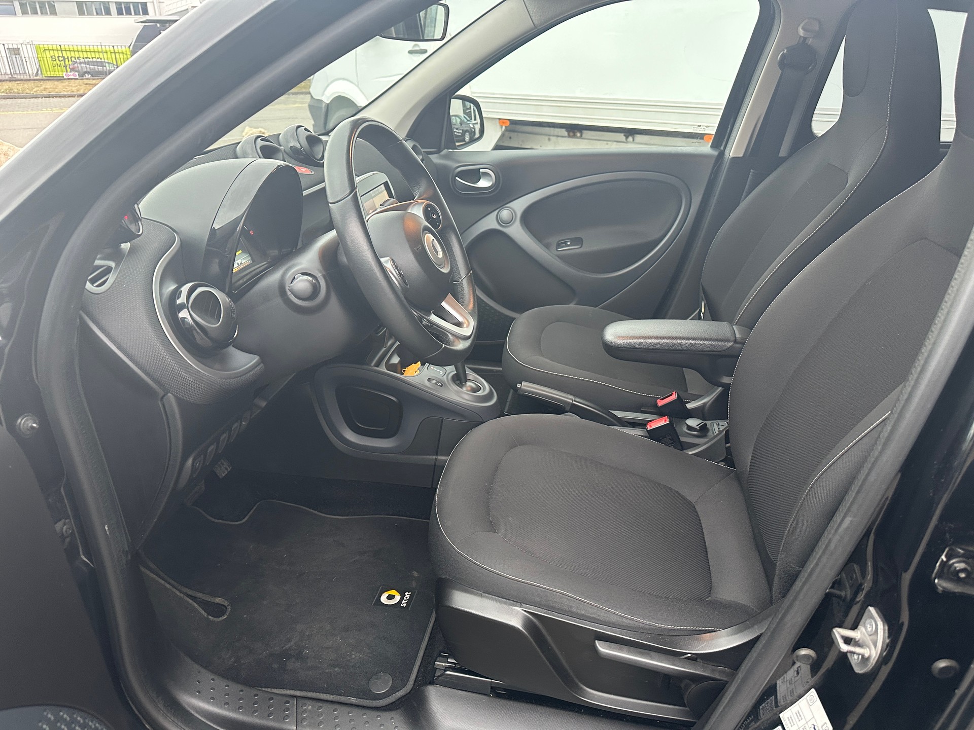 SMART forfour twinamic-image-9
