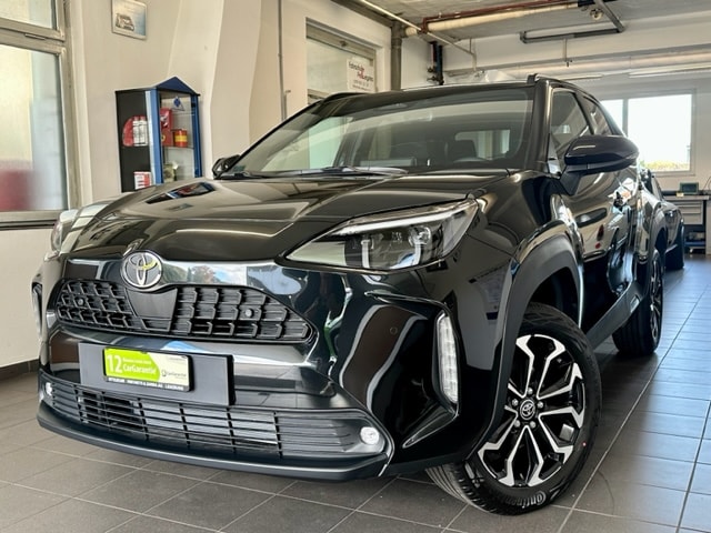 TOYOTA Yaris Cross 1.5 Trend e-CVT-showroom-element-1