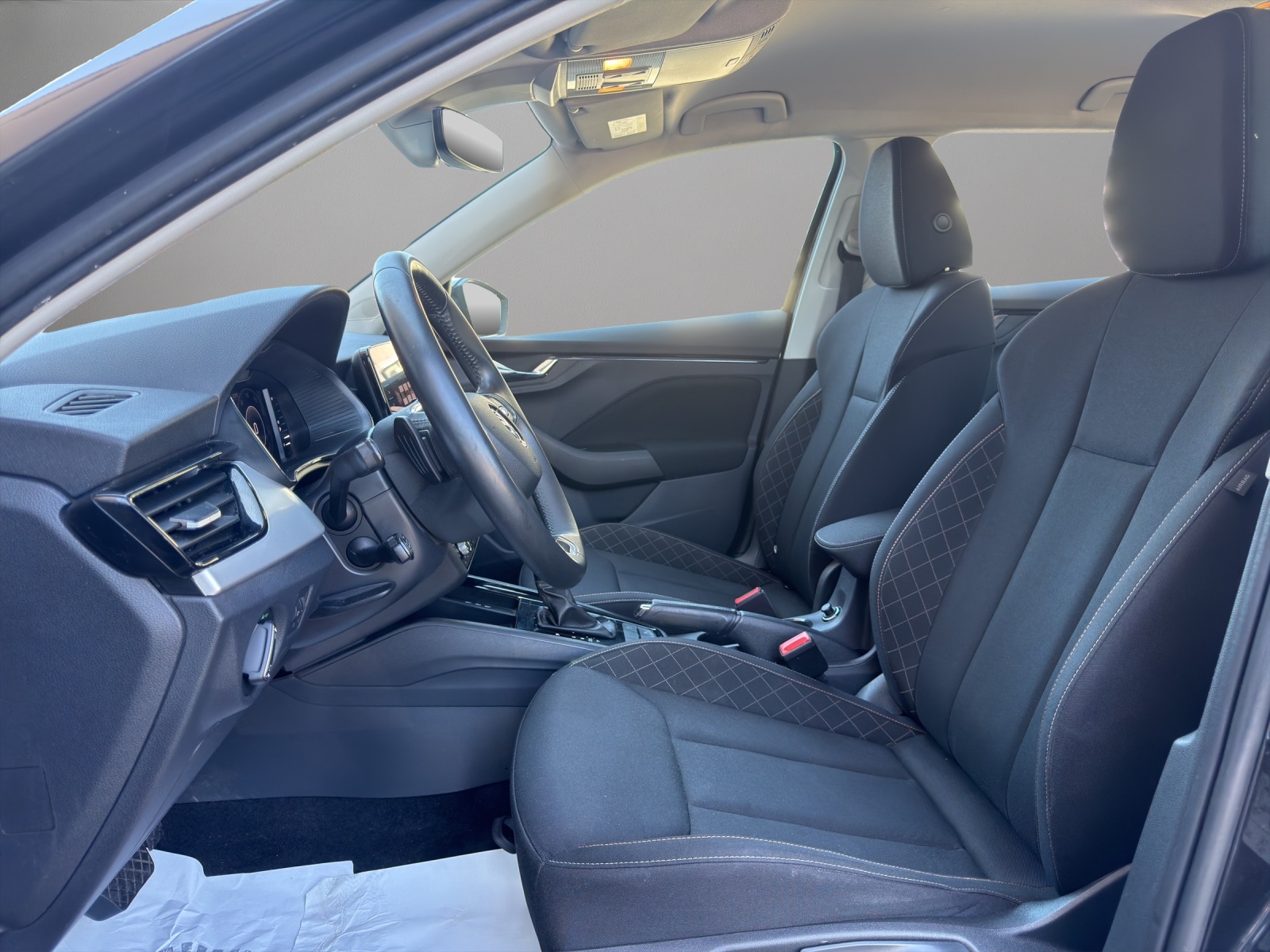 SKODA Scala 1.0 TSI Ambition DSG-image-8