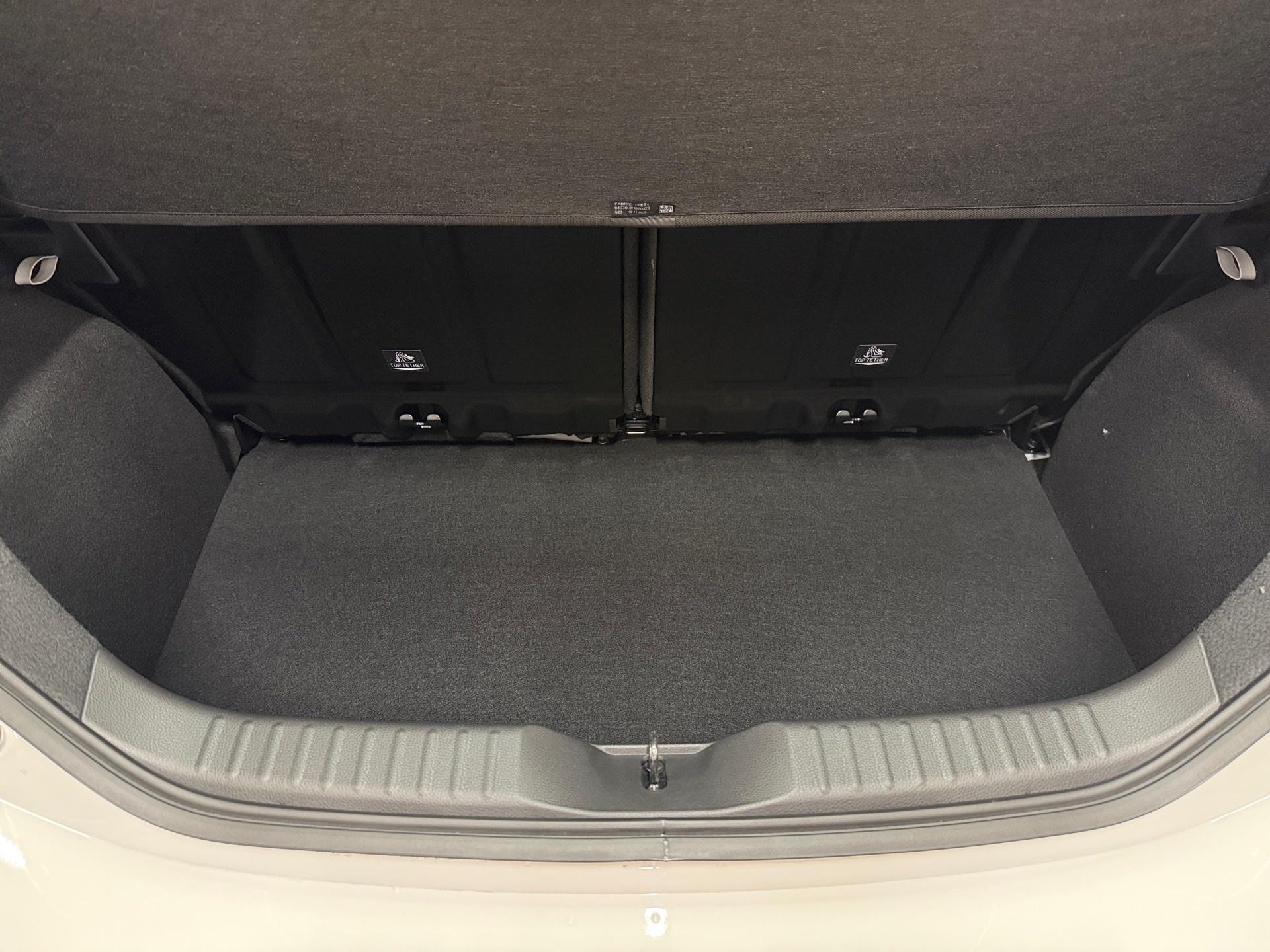 TOYOTA Aygo X 1.5 Comfort e-CVT-image-15