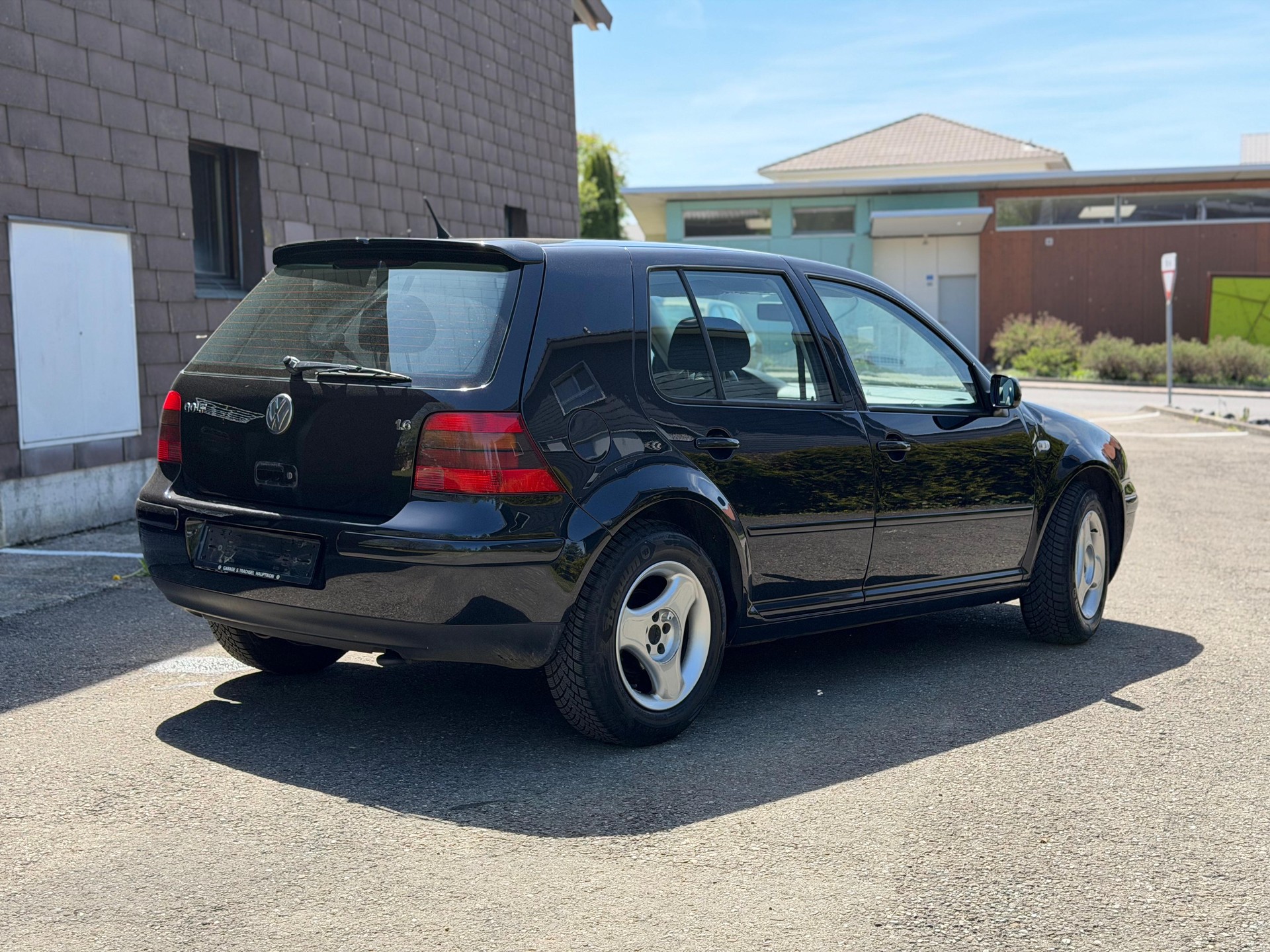 VW Golf 1.6 16V Pacific-showroom-element-3