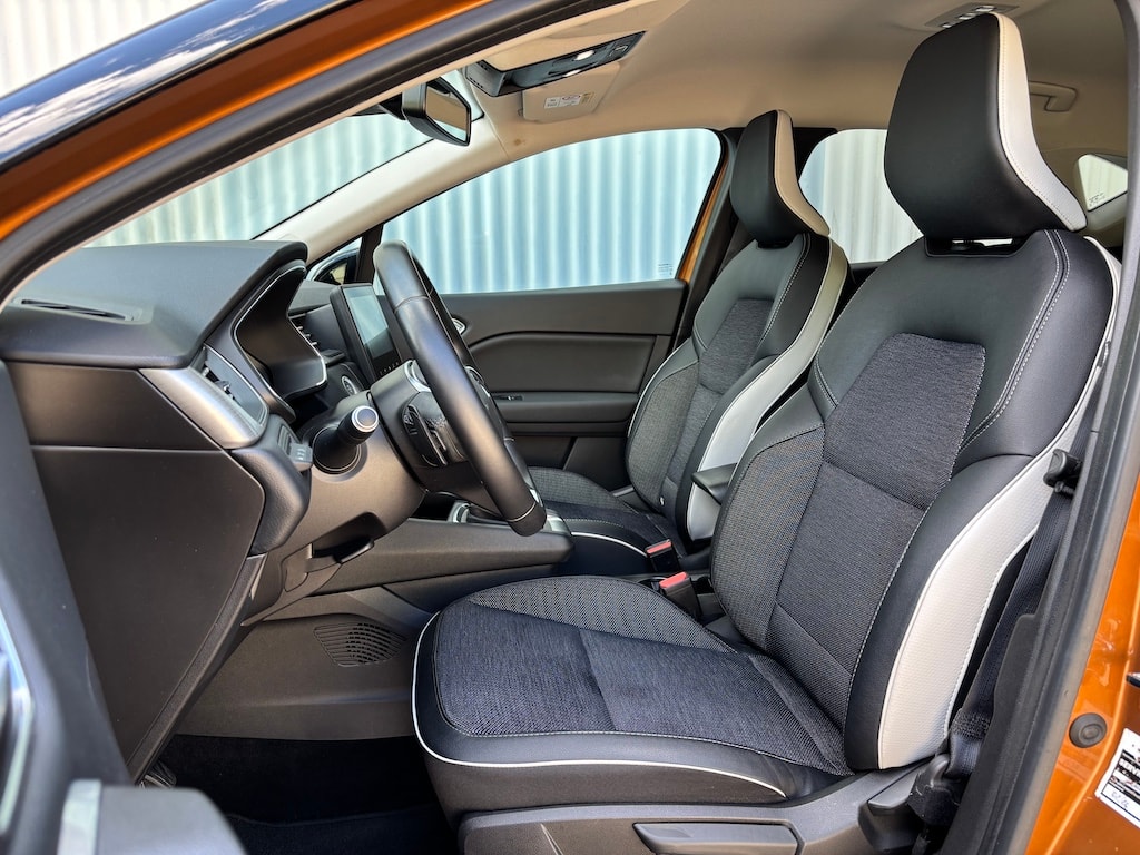 RENAULT Captur 1.3 TCe EDC Intens EDC-image-4