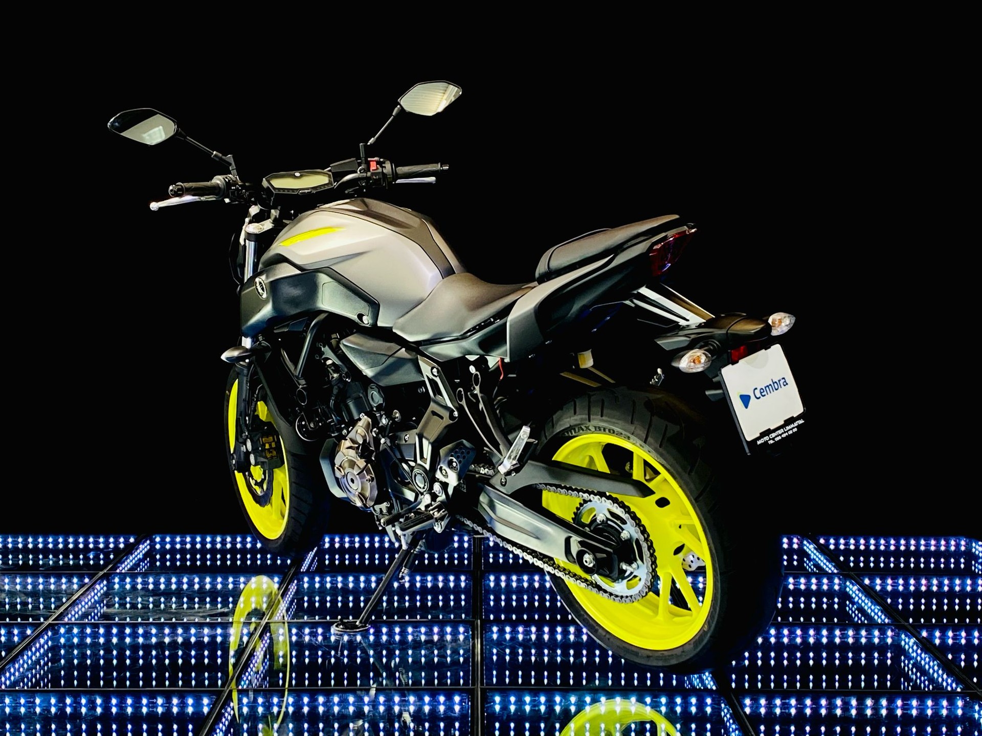 YAMAHA MT-07 ABS (35kW)-image-4